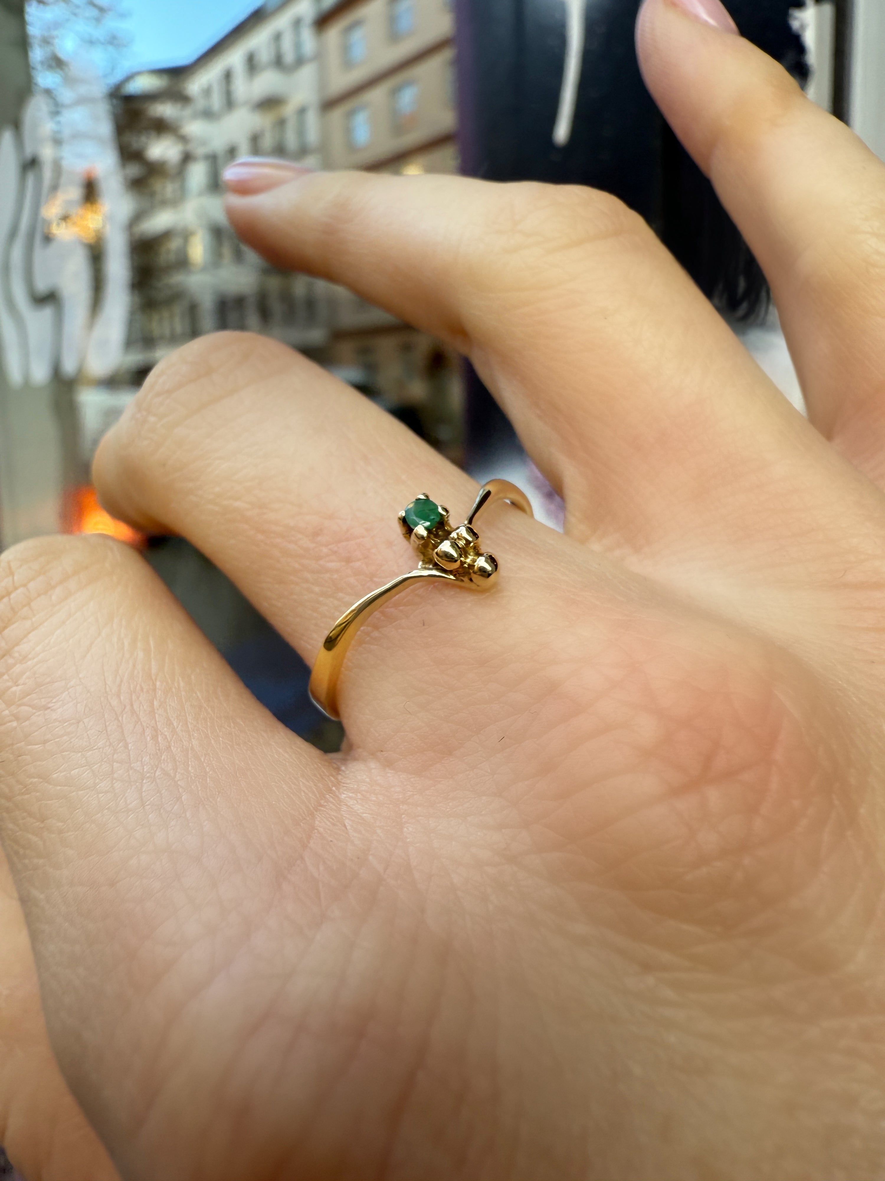 #432 8k Ring mit Smaragd - RG 58