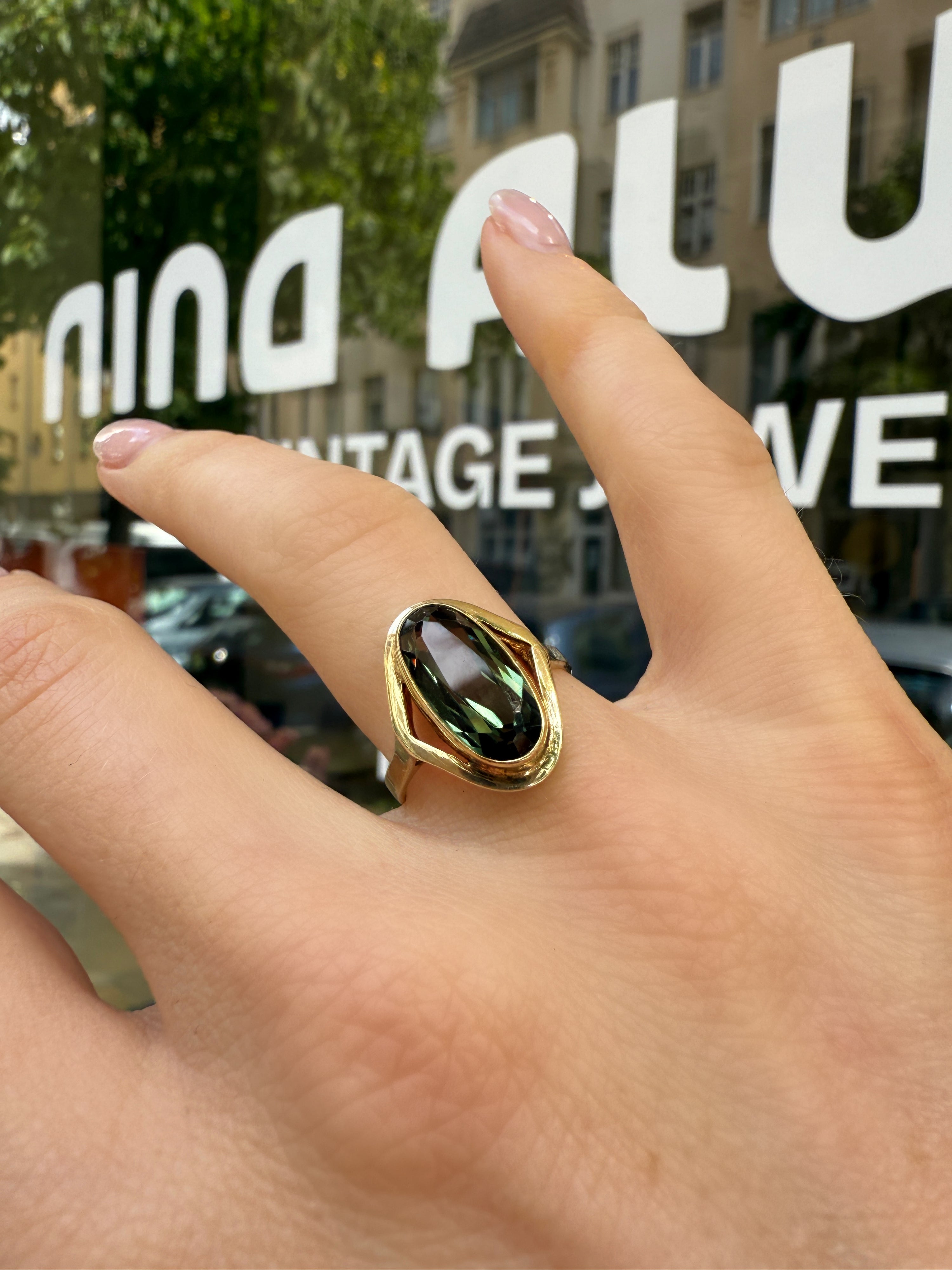 #1082 8k Ring mit Spinell - RG 54