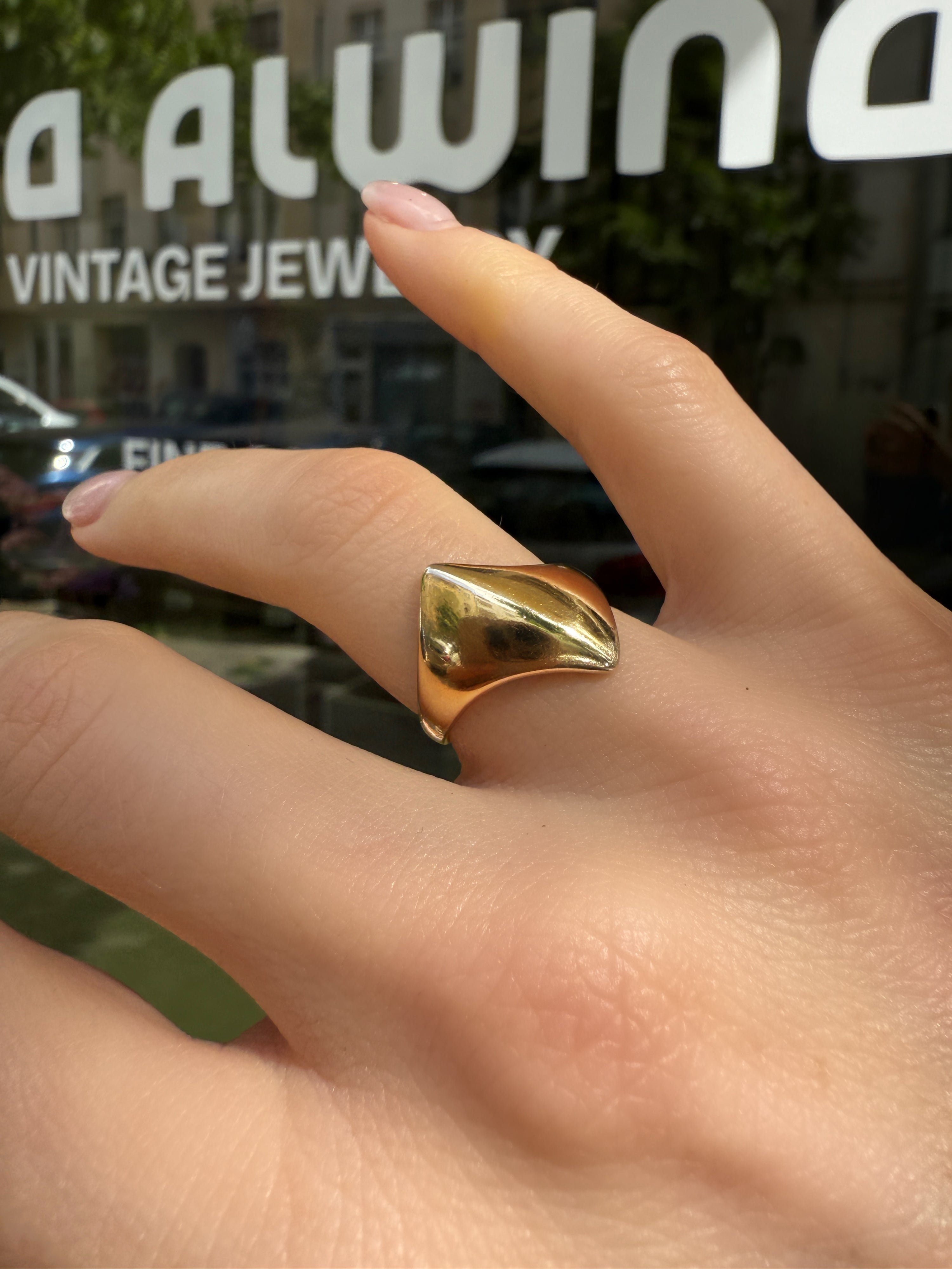 #1085 8k Ring - RG 51