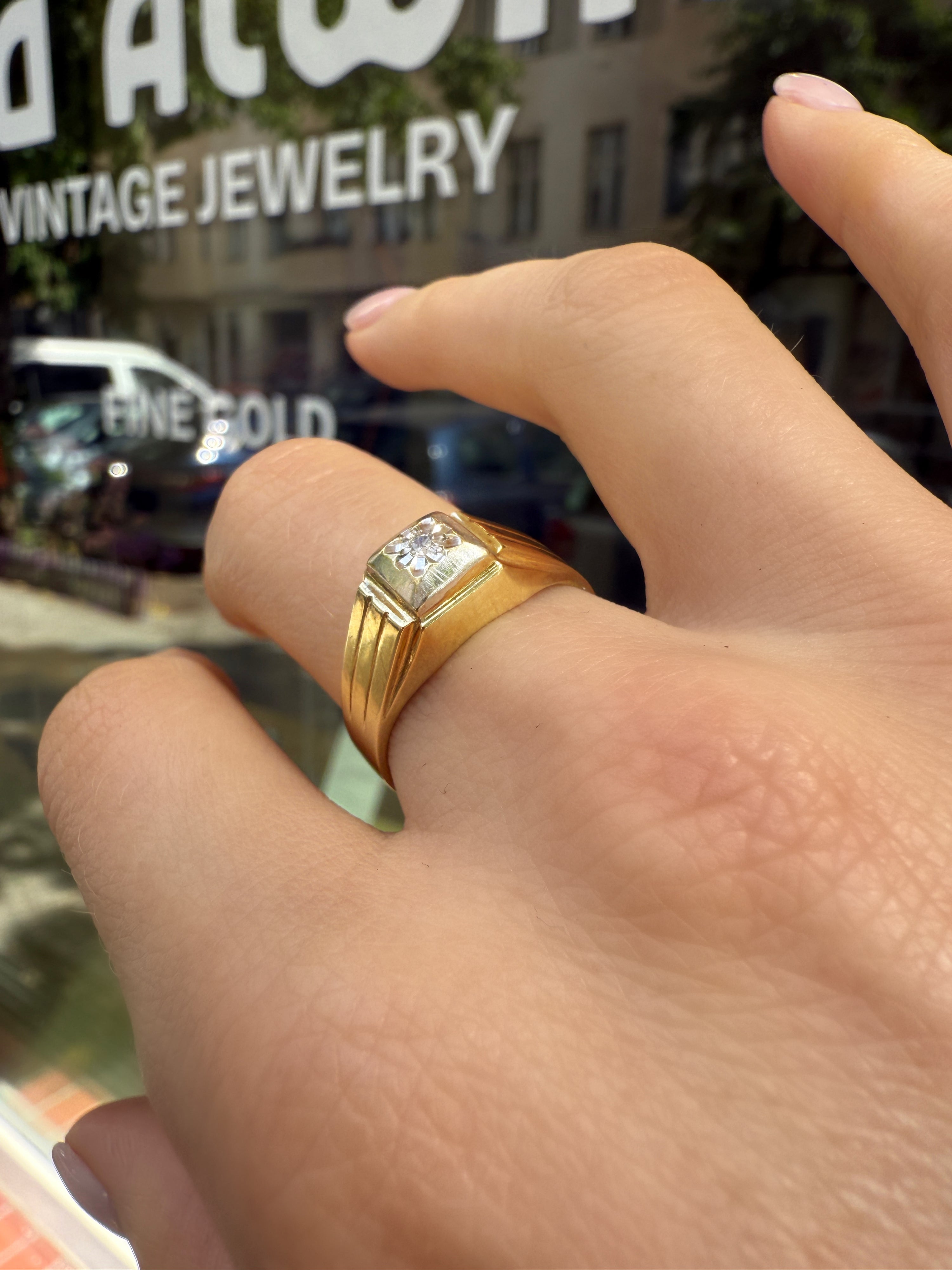 #1084 8k Ring mit Diamant - RG 60