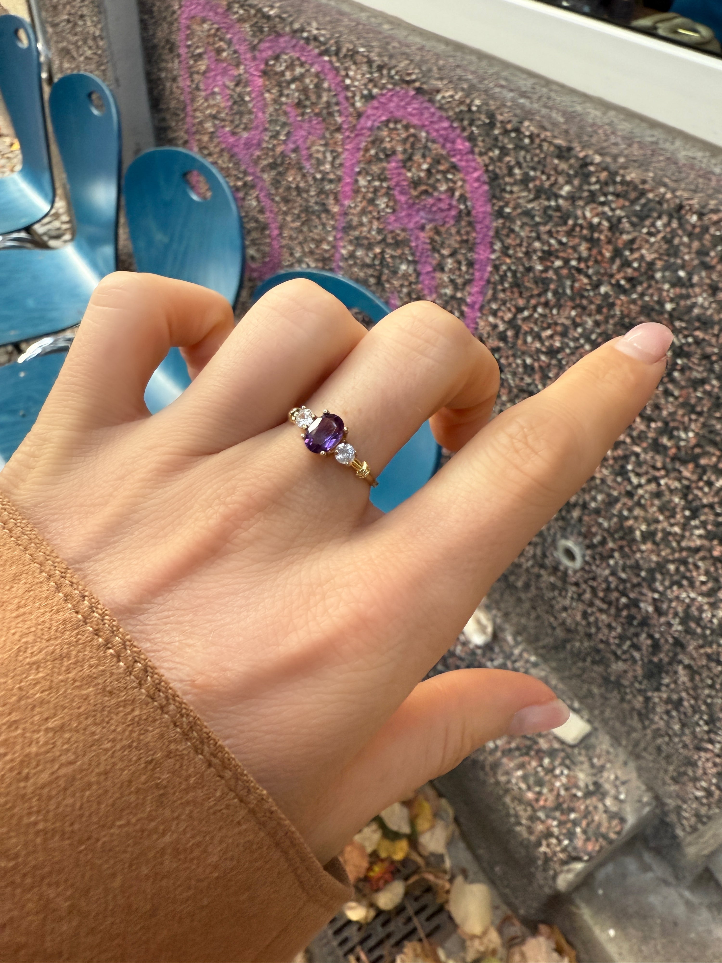 #127 8k Ring Amethyst & Spinell - RG 57
