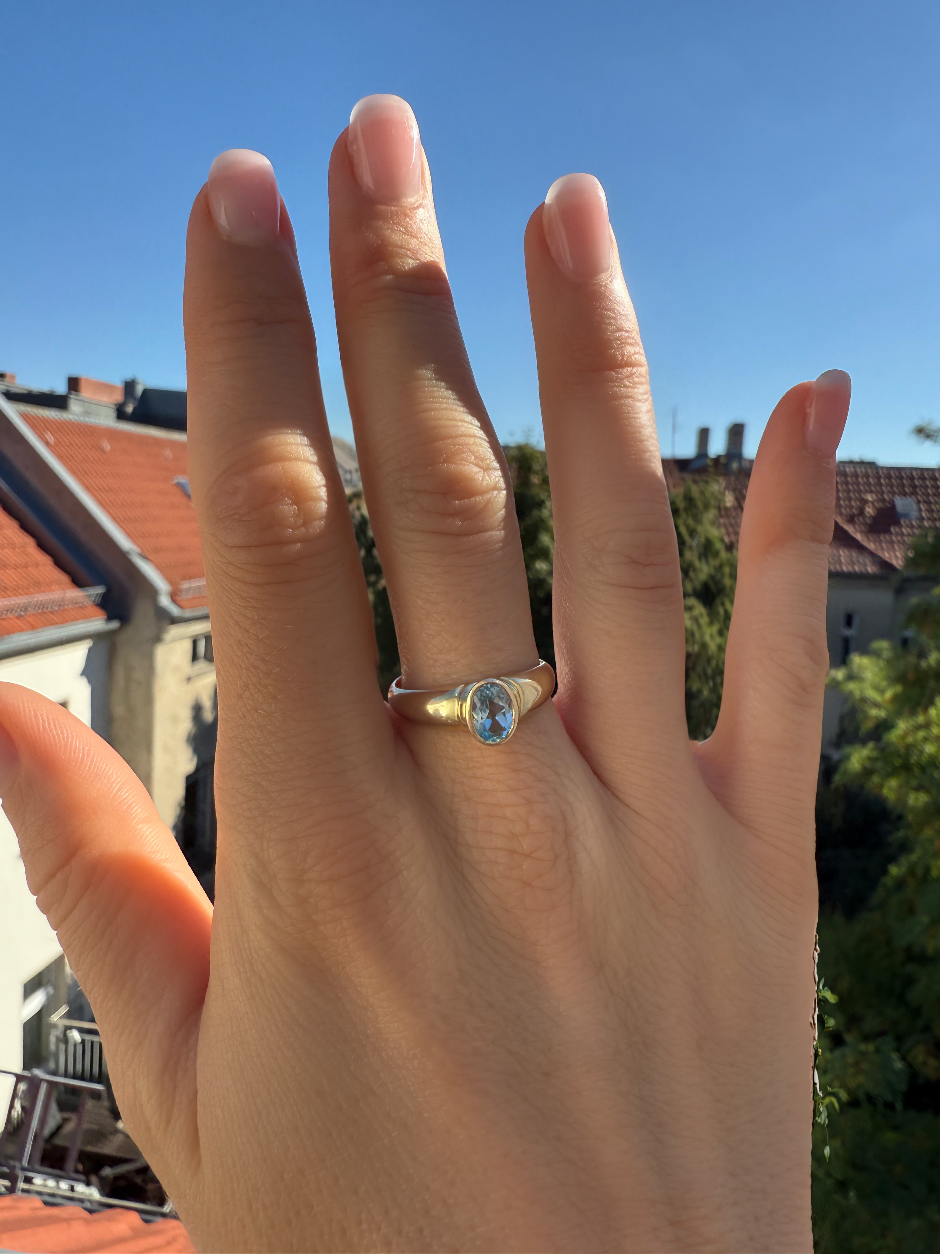 #99 9k Ring mit Aquamarin - RG 60