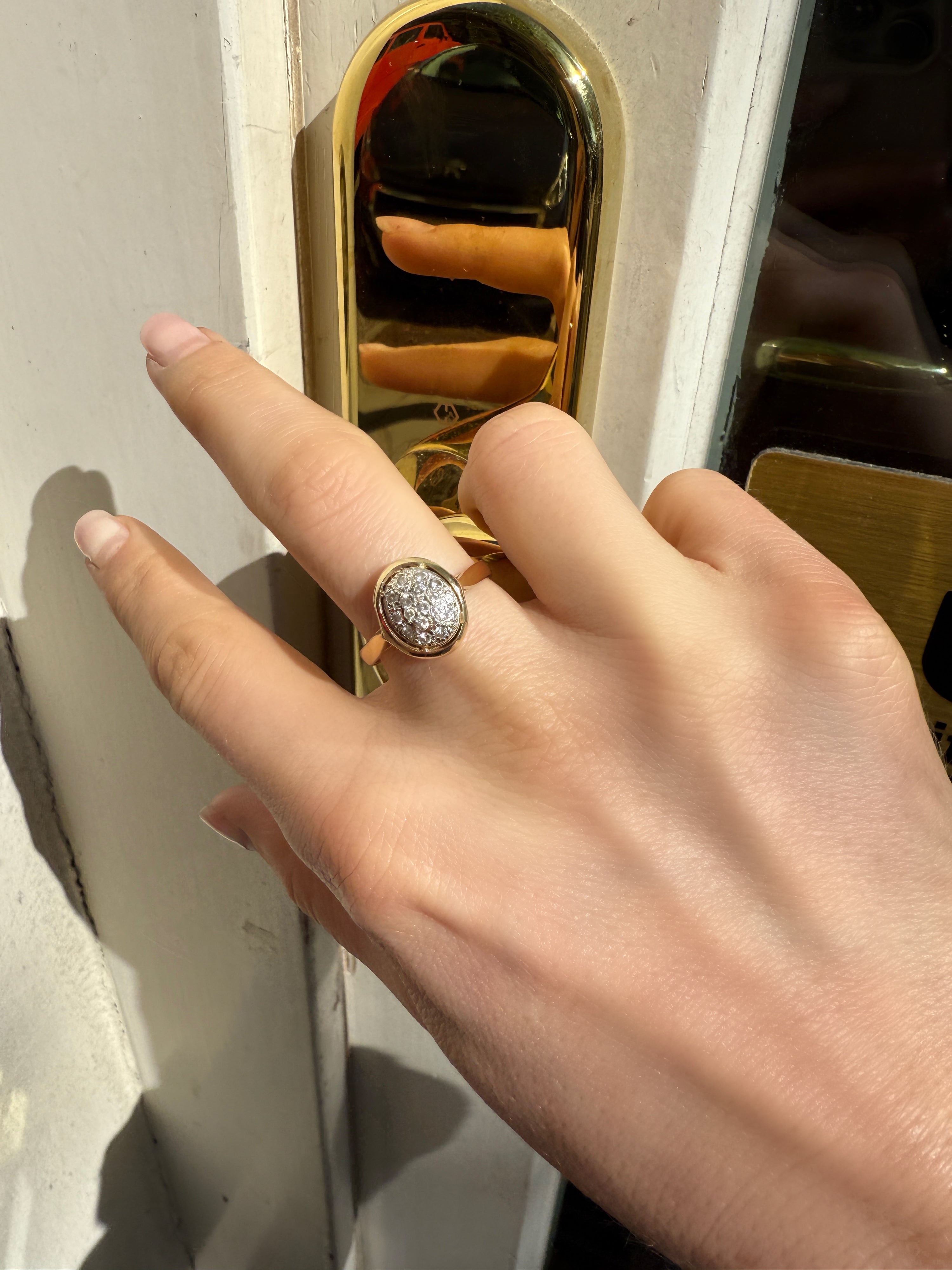 #891 14k Ring mit 17 Saphiren - RG 57