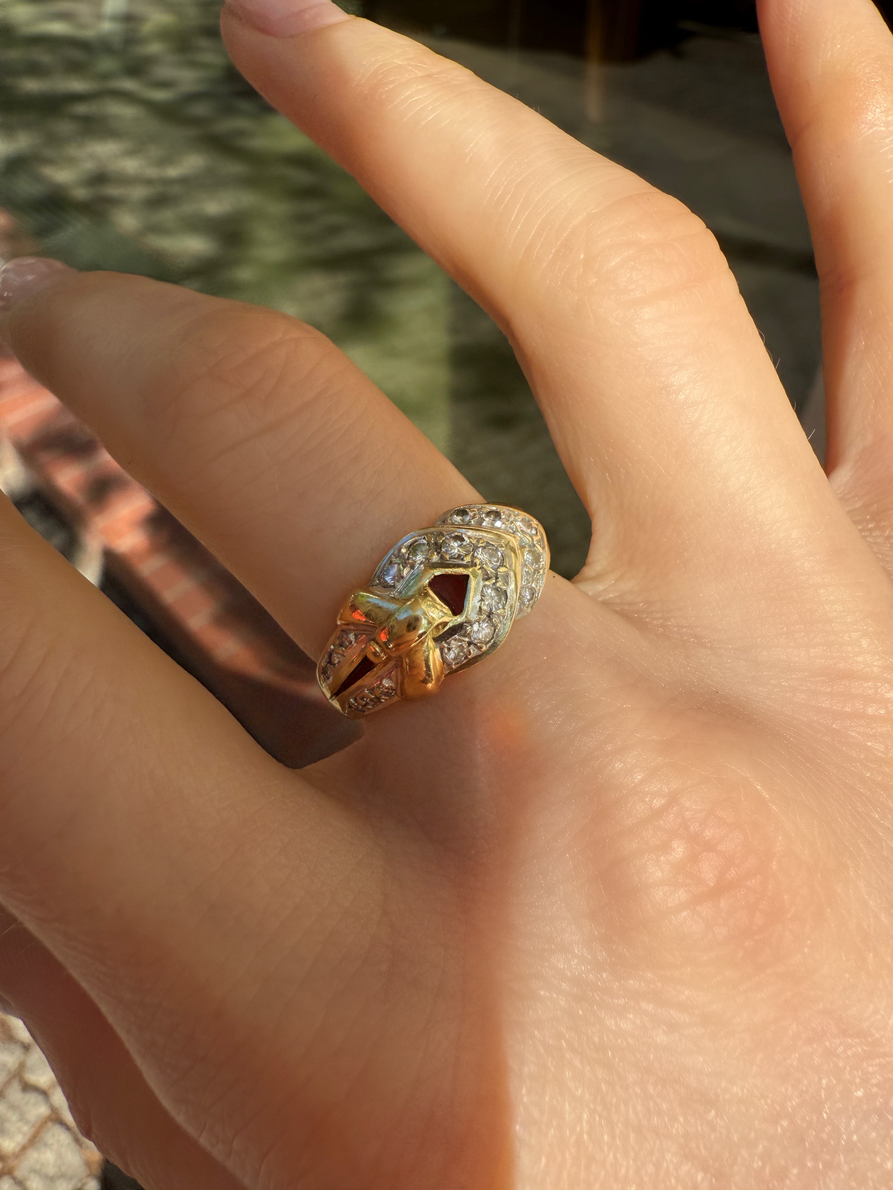 #896 14k Ring mit 18 Diamanten - RG 56