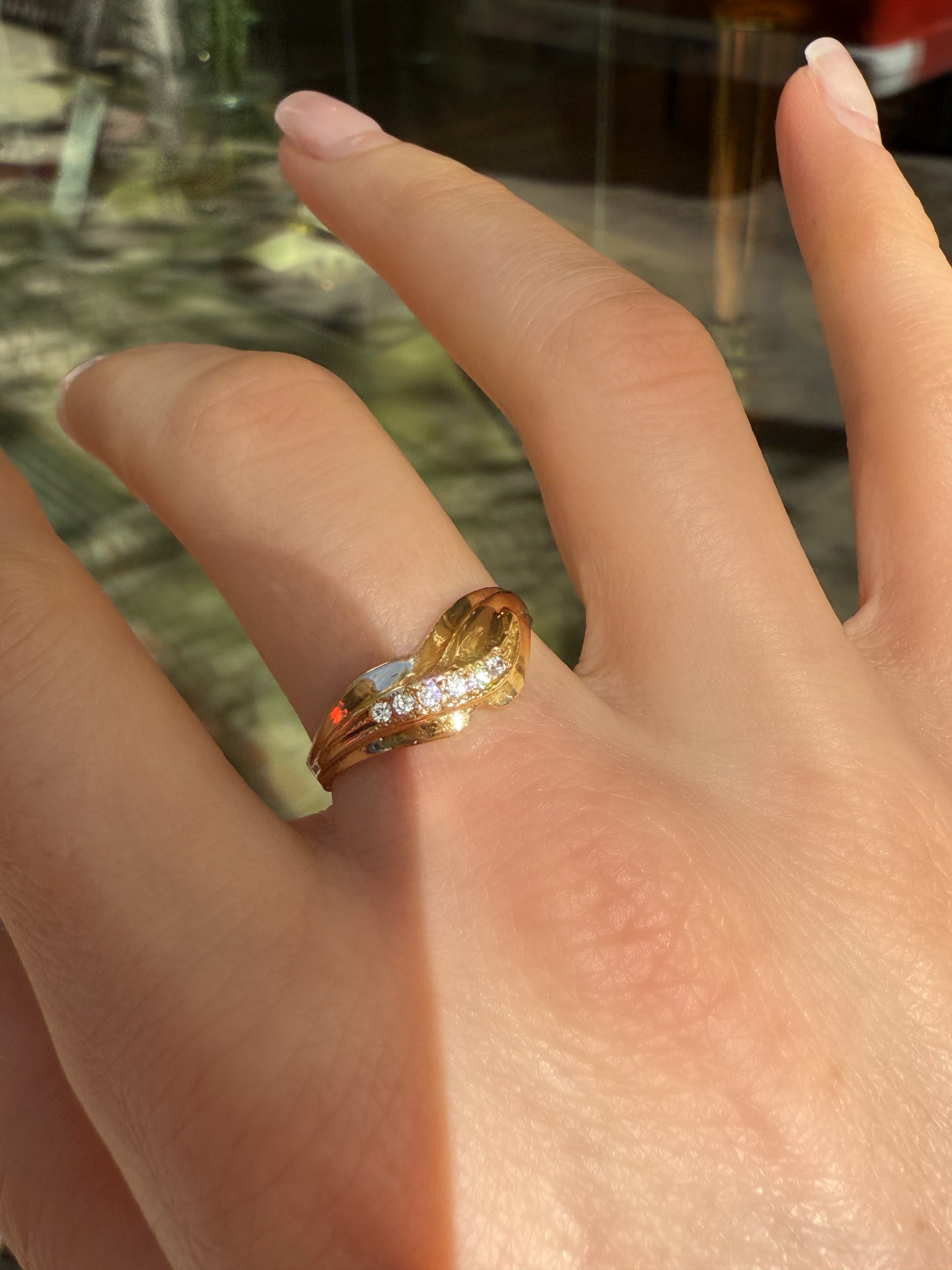 #893 14k Ring mit Zirkonen - RG 60