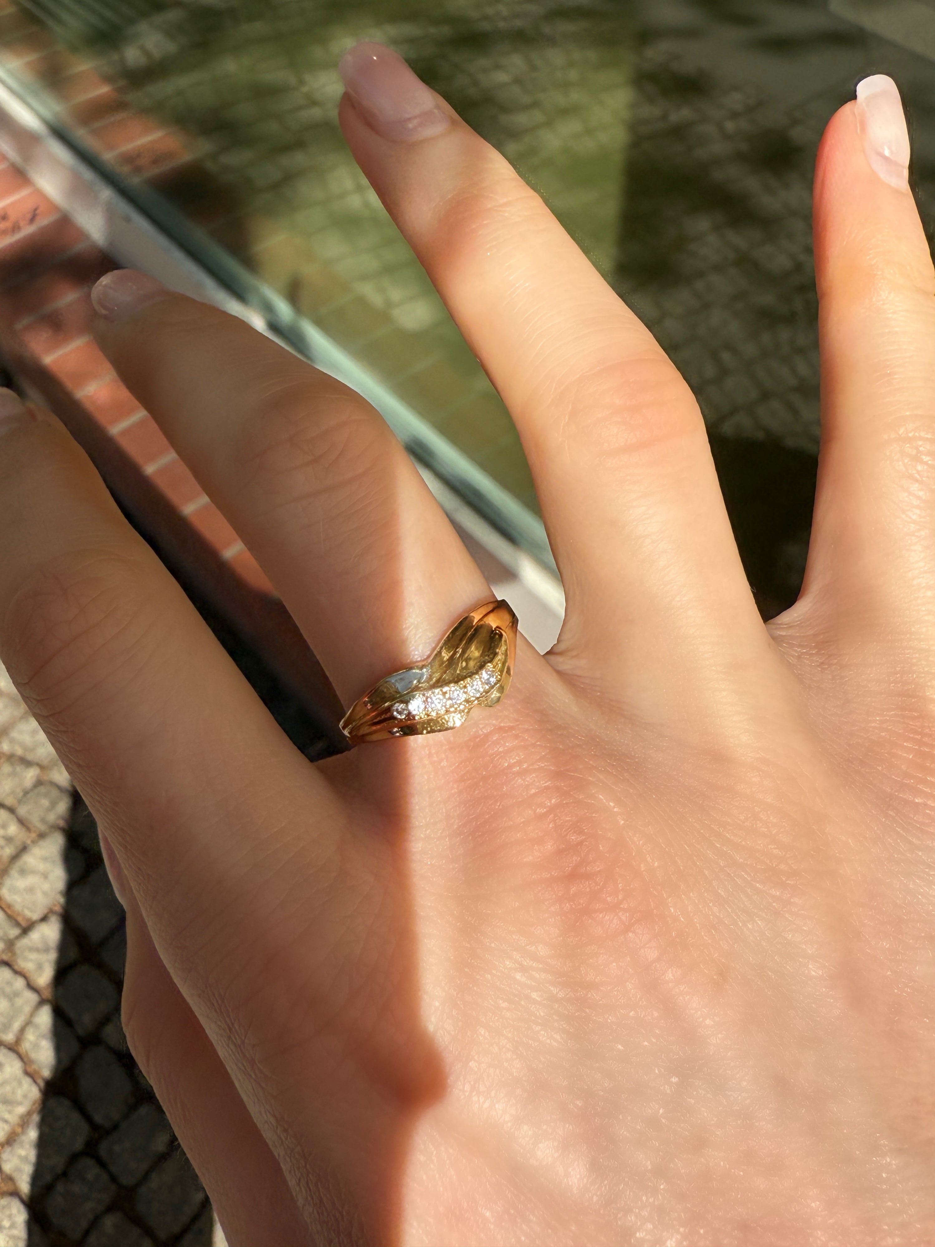 #893 14k Ring mit Zirkonen - RG 60