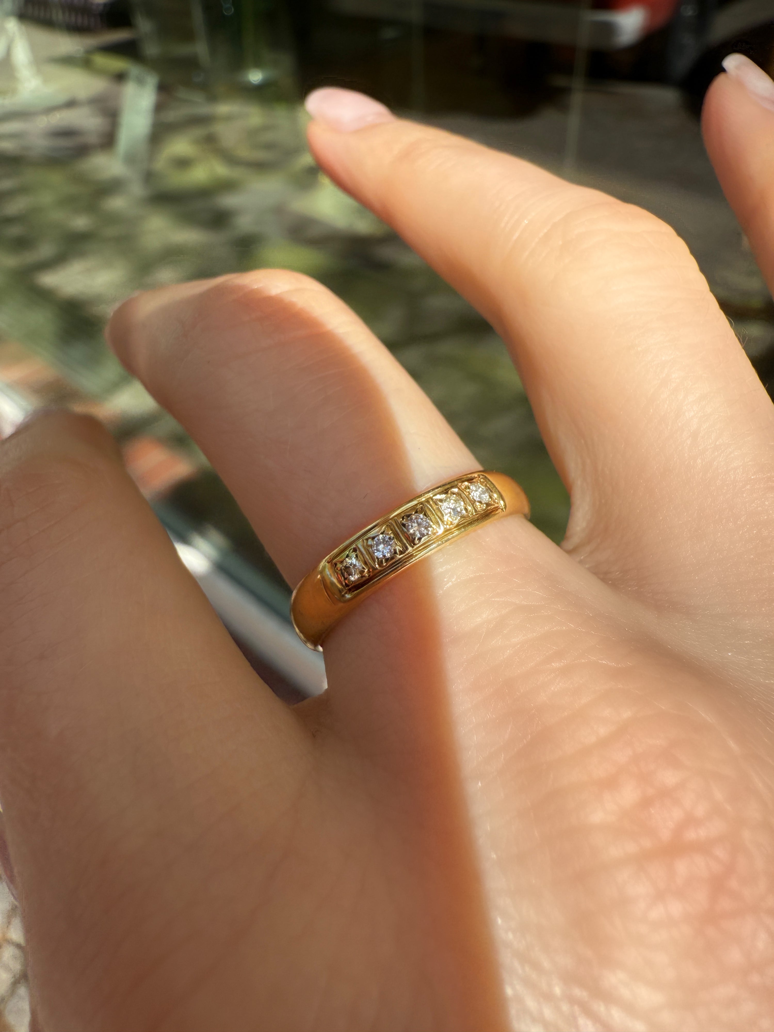 #892 14k Ring mit 5 Diamanten - RG 57