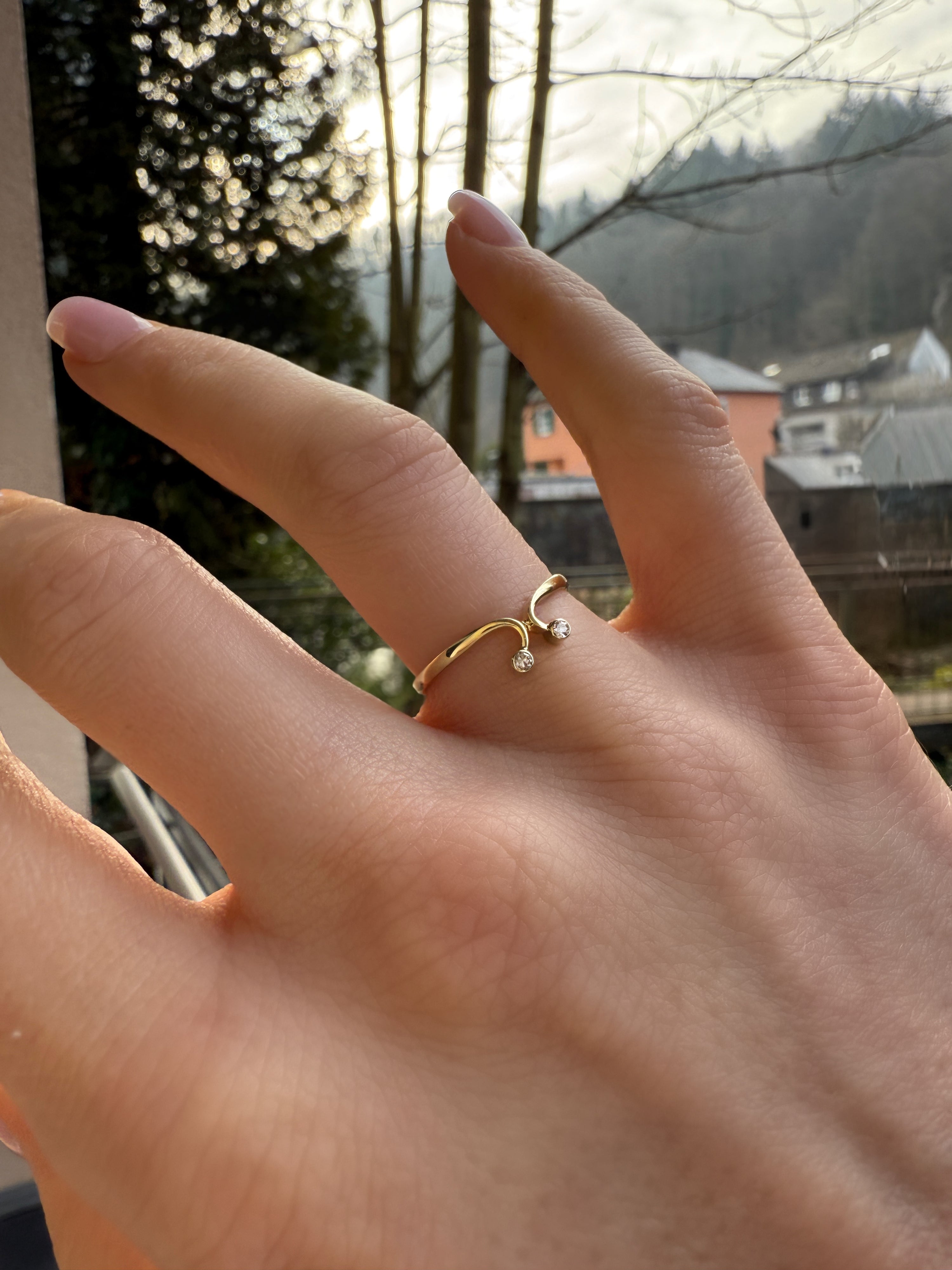 #576 14k Ring mit 2 Diamanten - RG 52