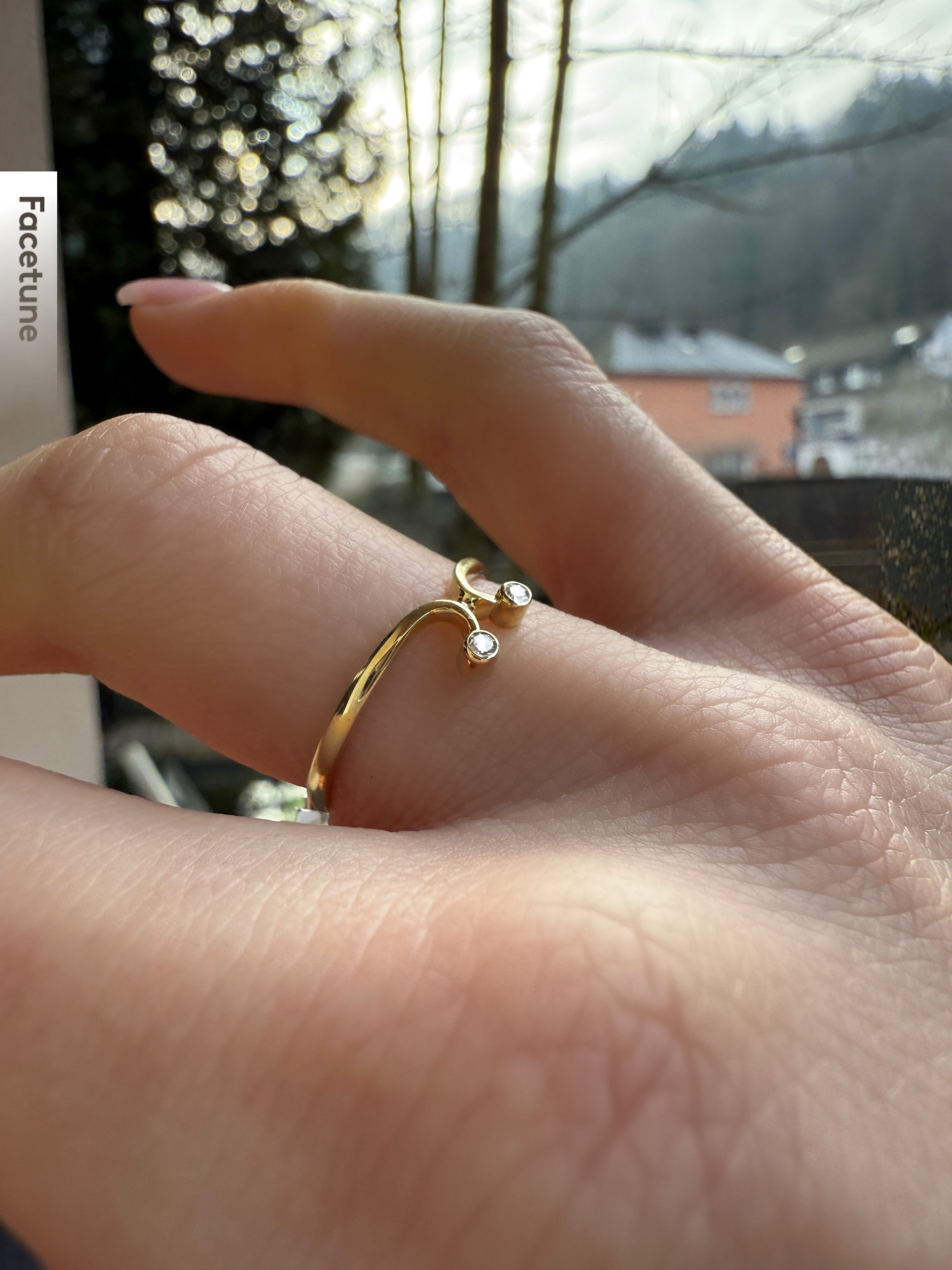 #576 14k Ring mit 2 Diamanten - RG 52