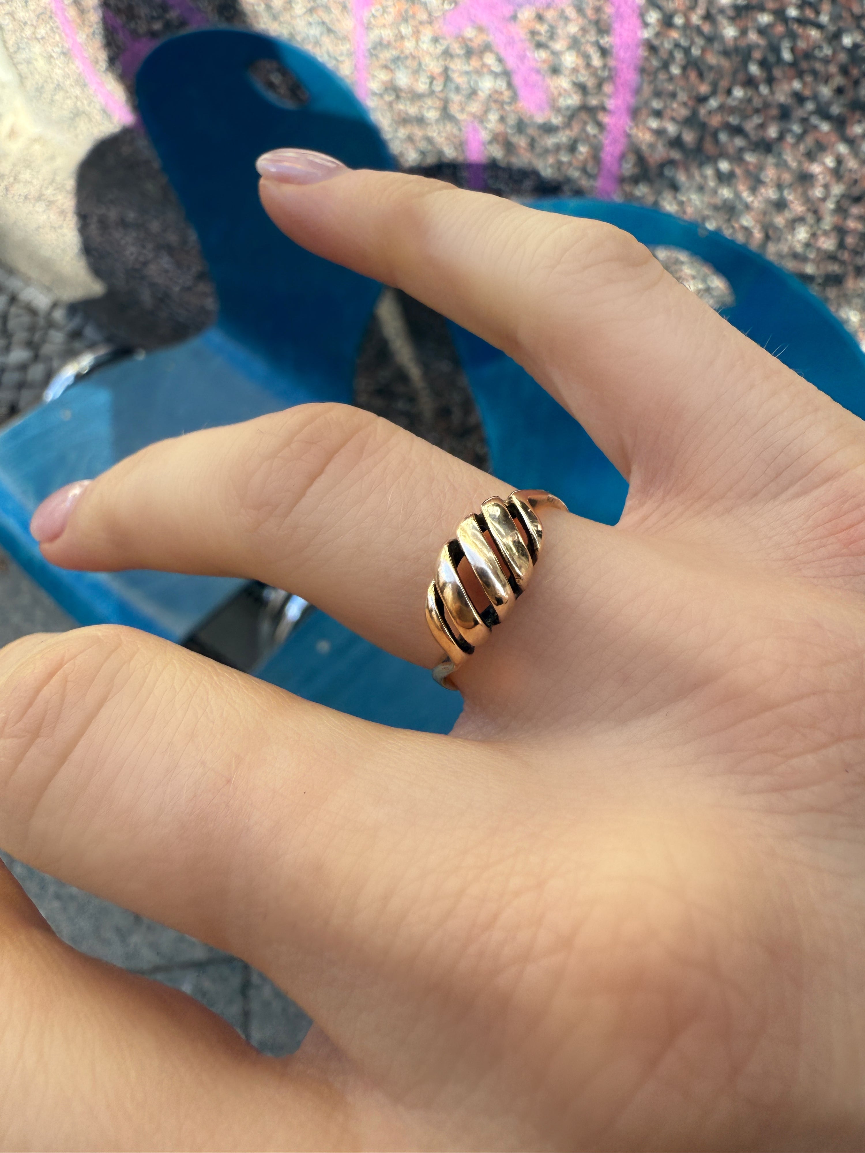 #674 8k Ring - RG 54