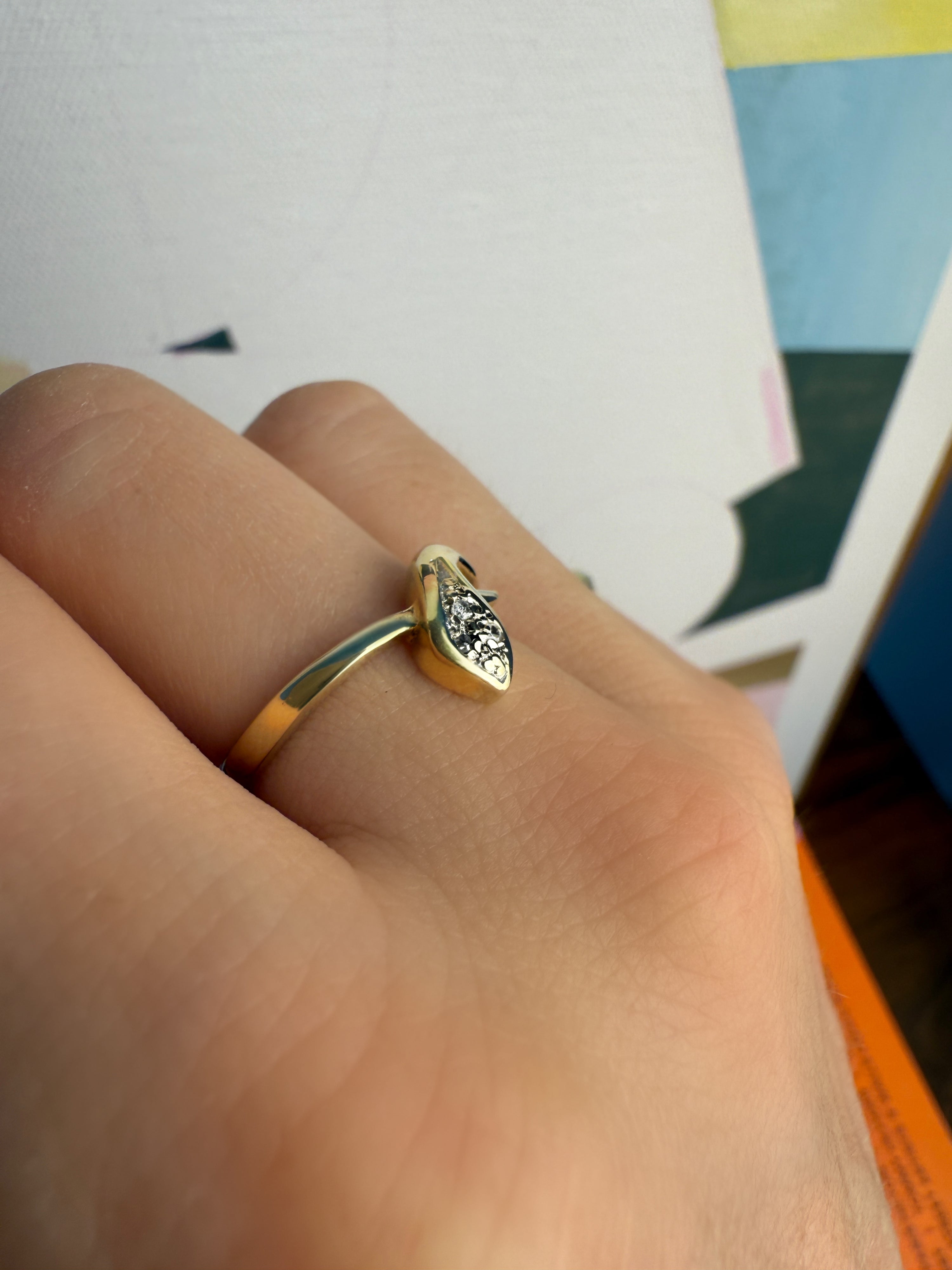 #82 8k Snake Ring mit Diamant - RG 57