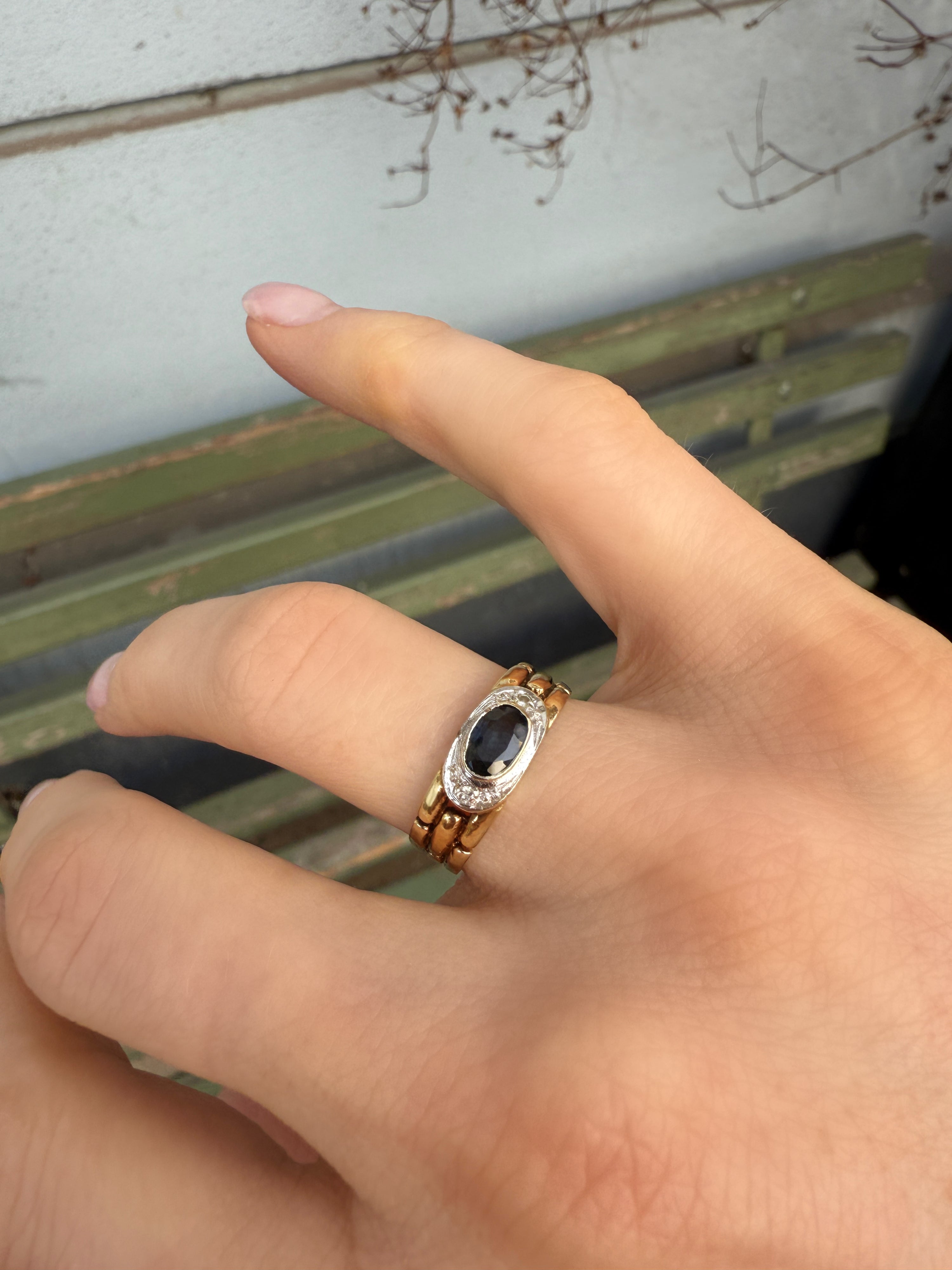 #682 8k Ring mit Turmalin & 2 Diamanten - RG 51