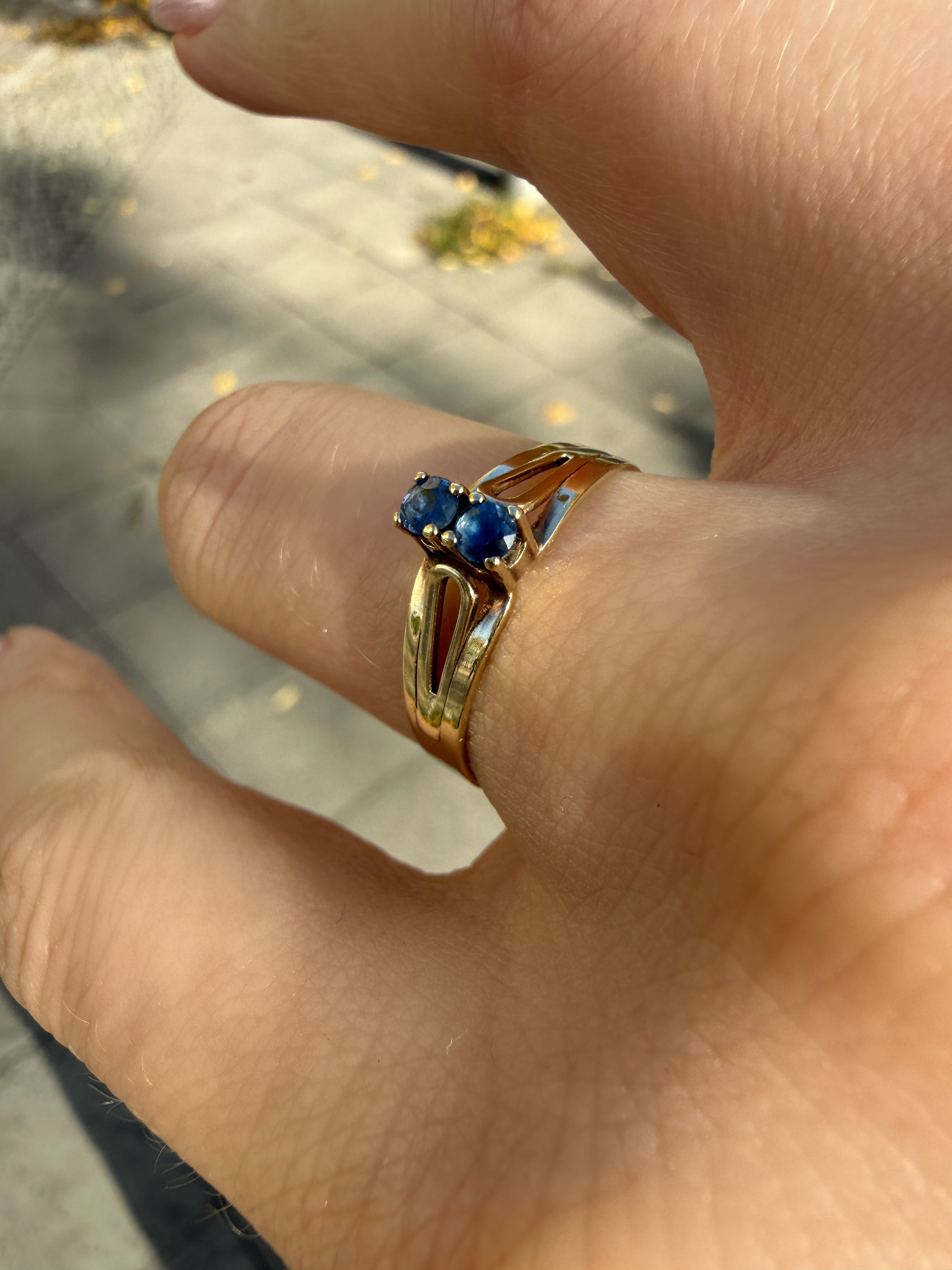 #1013 8k Ring mit Saphiren - RG 57
