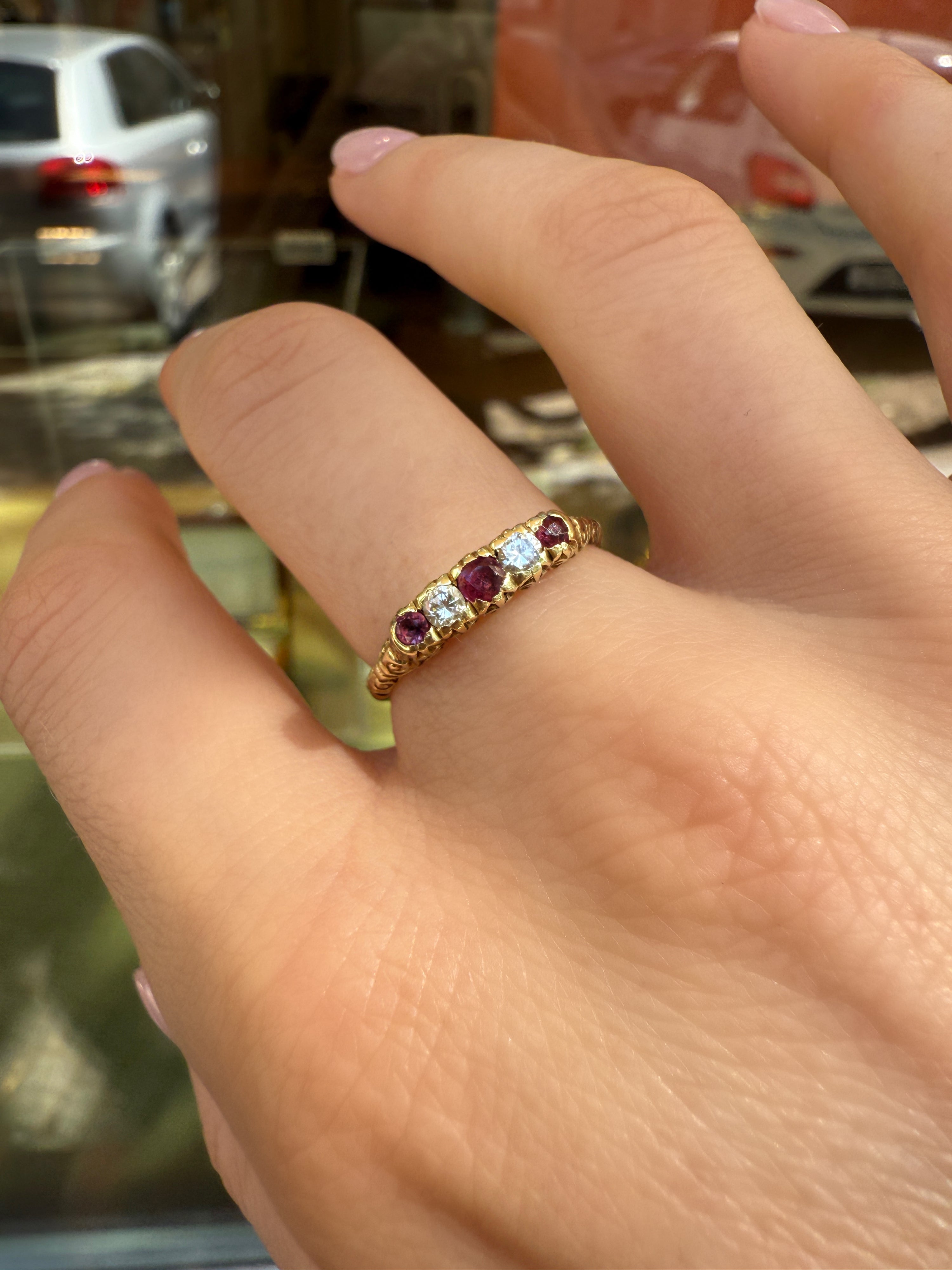 #999 14k Ring mit Diamanten & Rubinen - RG 58