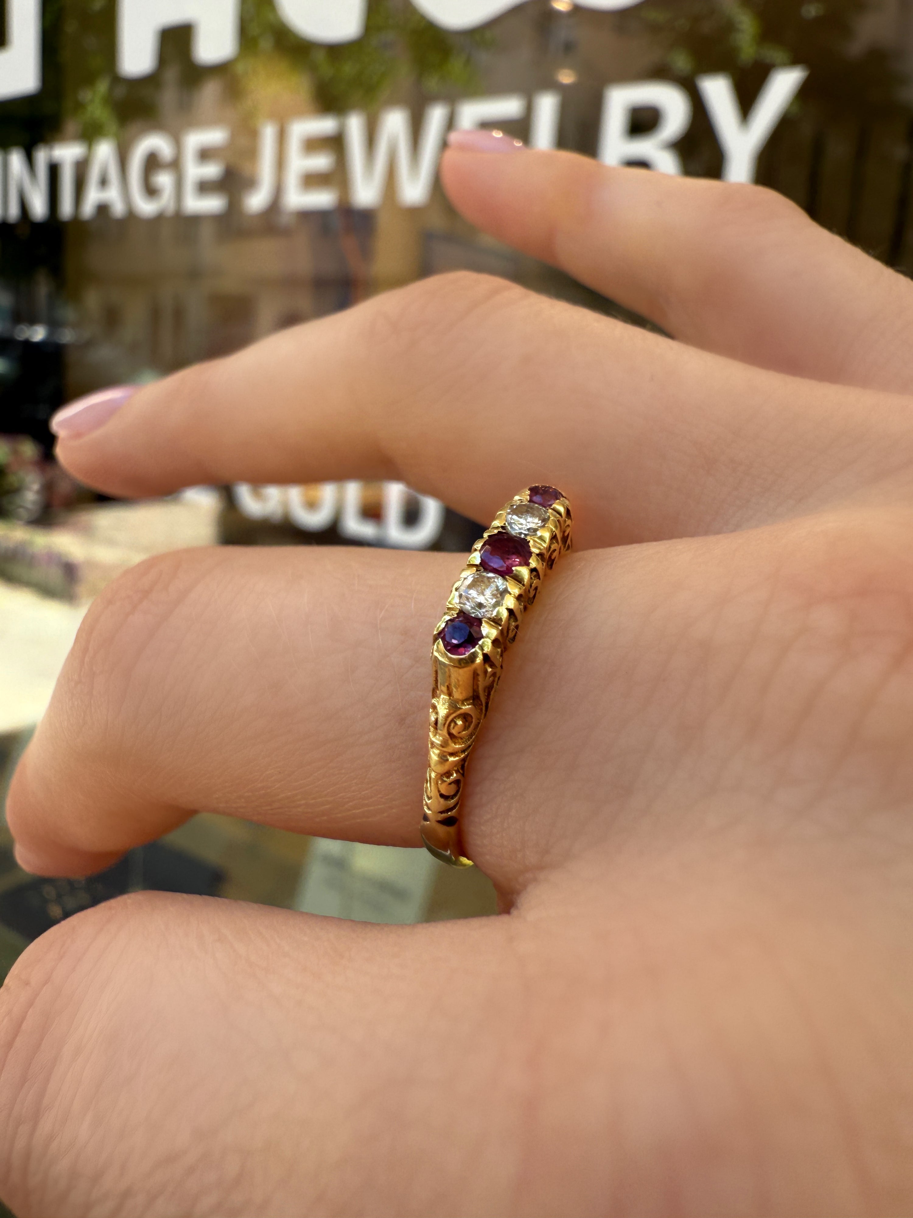 #999 14k Ring mit Diamanten & Rubinen - RG 58