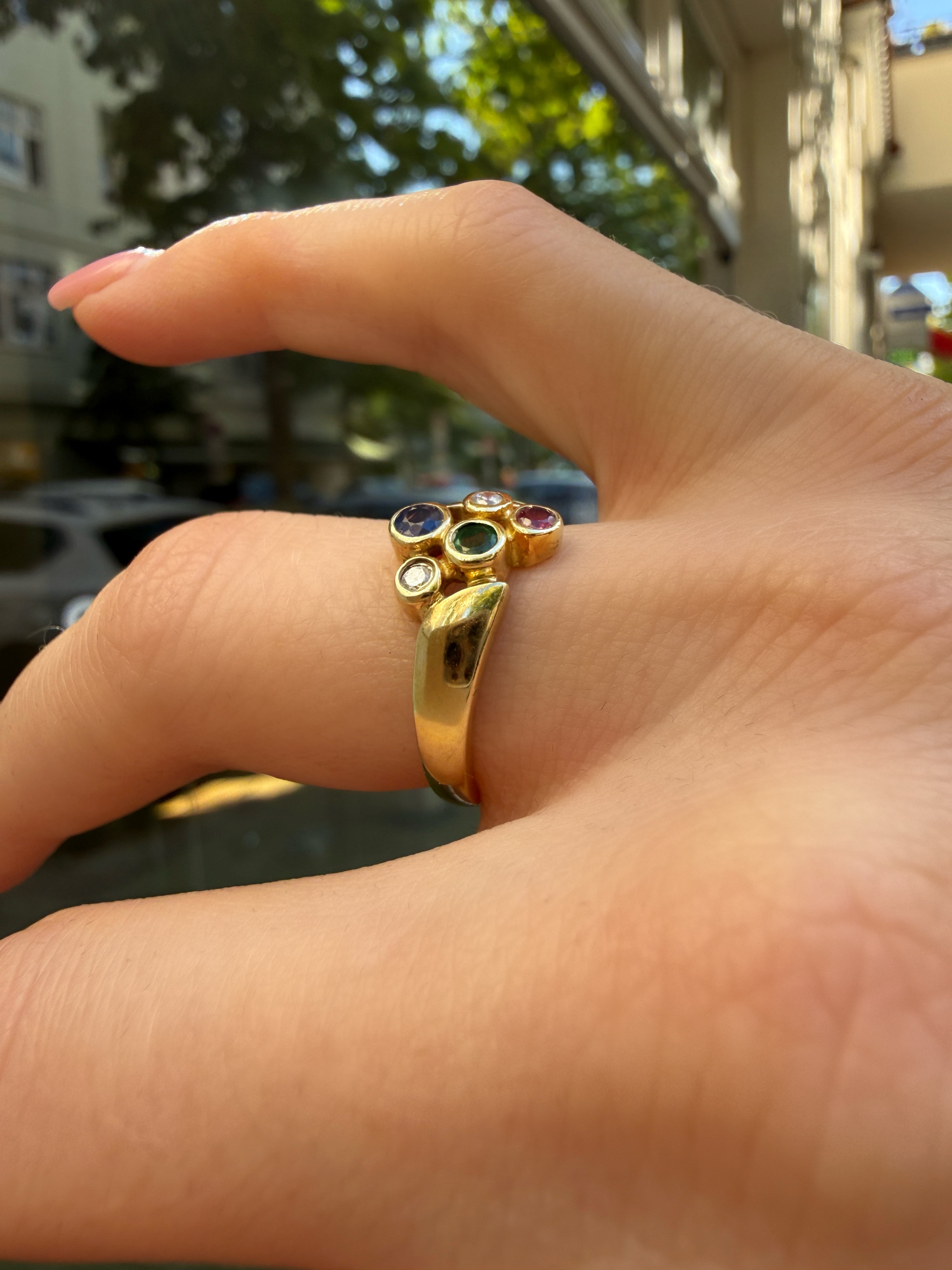 #1380 8k Ring mit Smaragd, Rubin, Saphir - RG 54