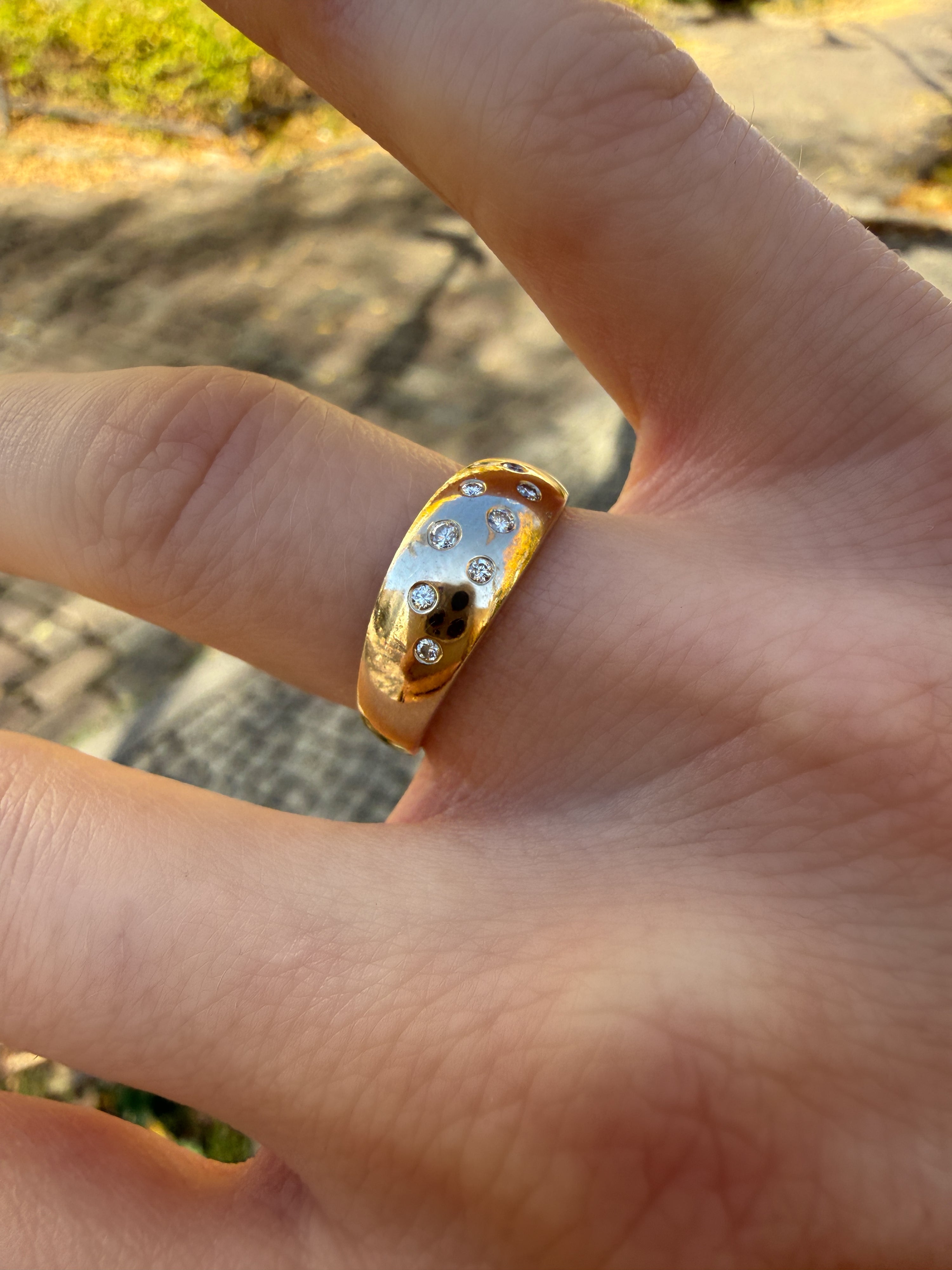 #1428 14k Ring mit 8 Diamanten - RG 54