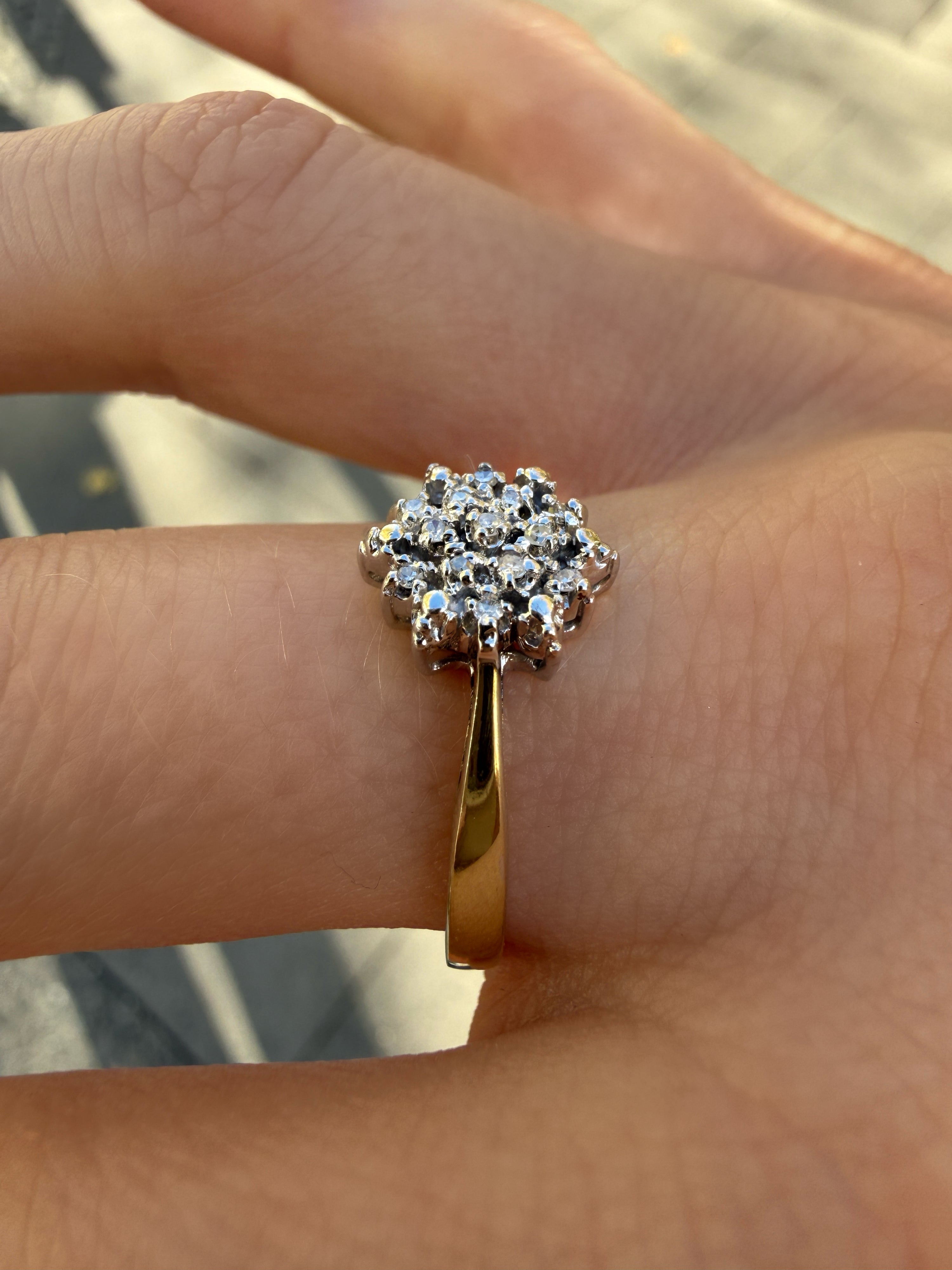 #1429 8k Ring mit 13 Diamanten - RG 62