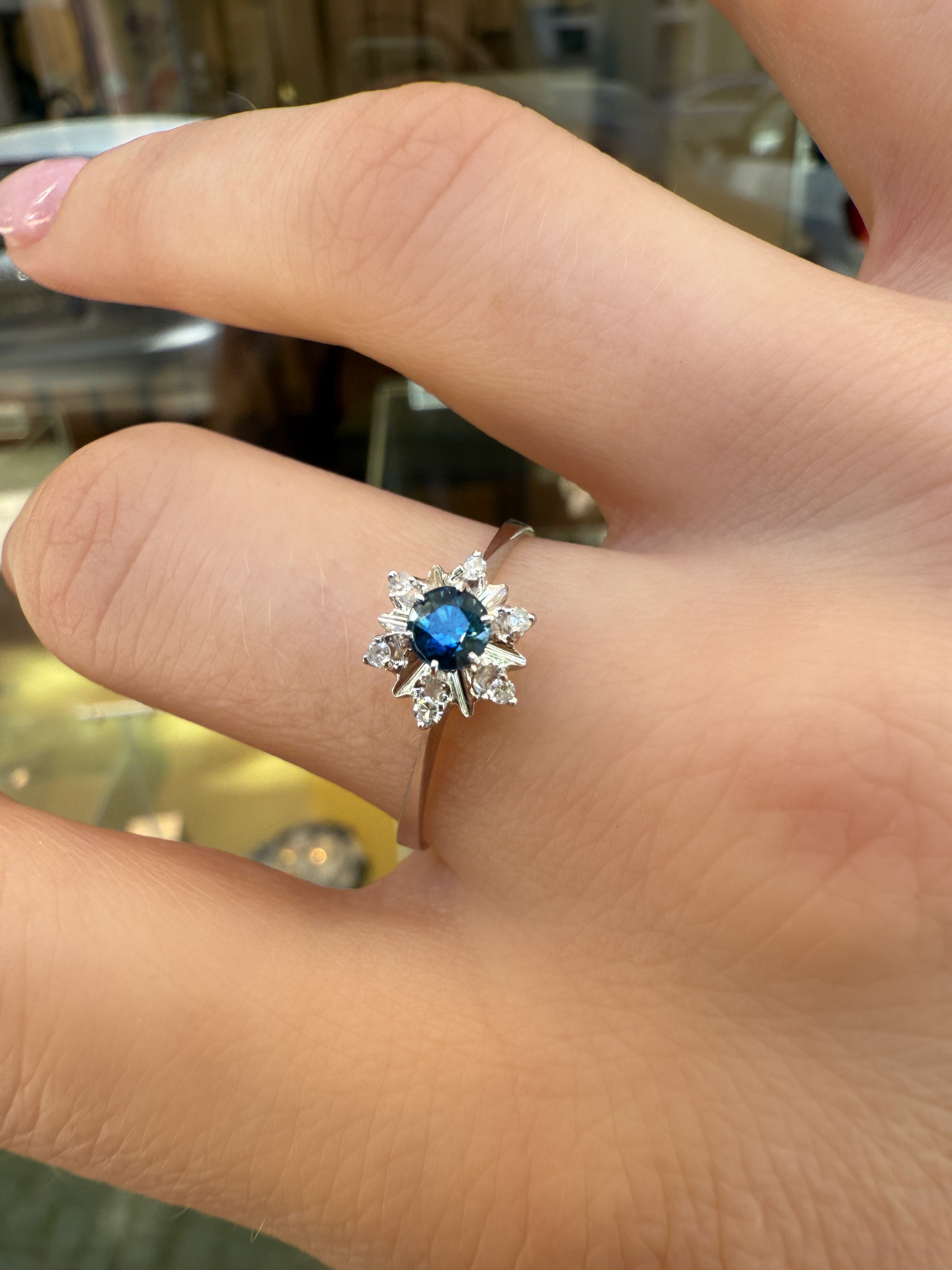 #1007 14k Ring Weißgold mit Saphir & Diamanten - RG 64