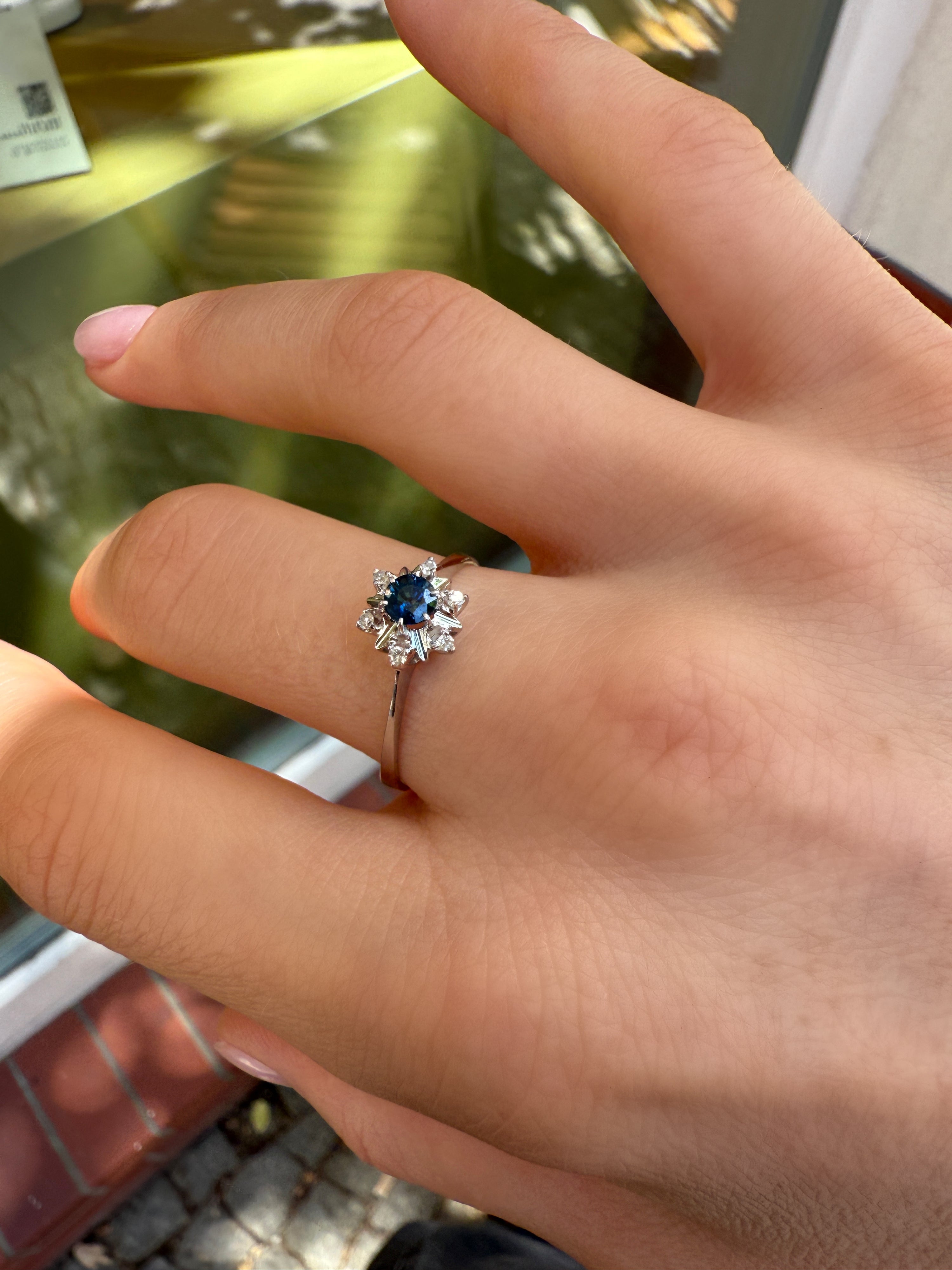 #1007 14k Ring Weißgold mit Saphir & Diamanten - RG 64