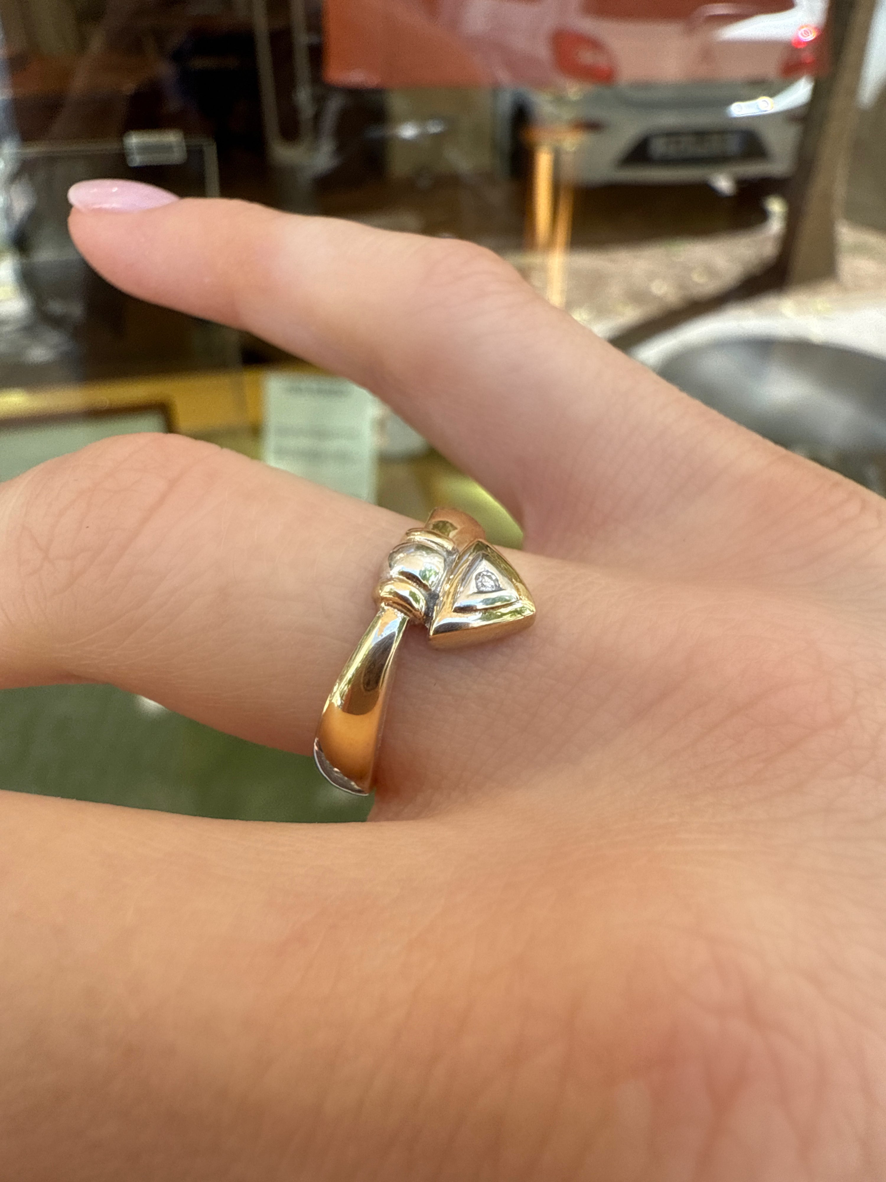 #1009 8k Ring mit Diamant - RG 54