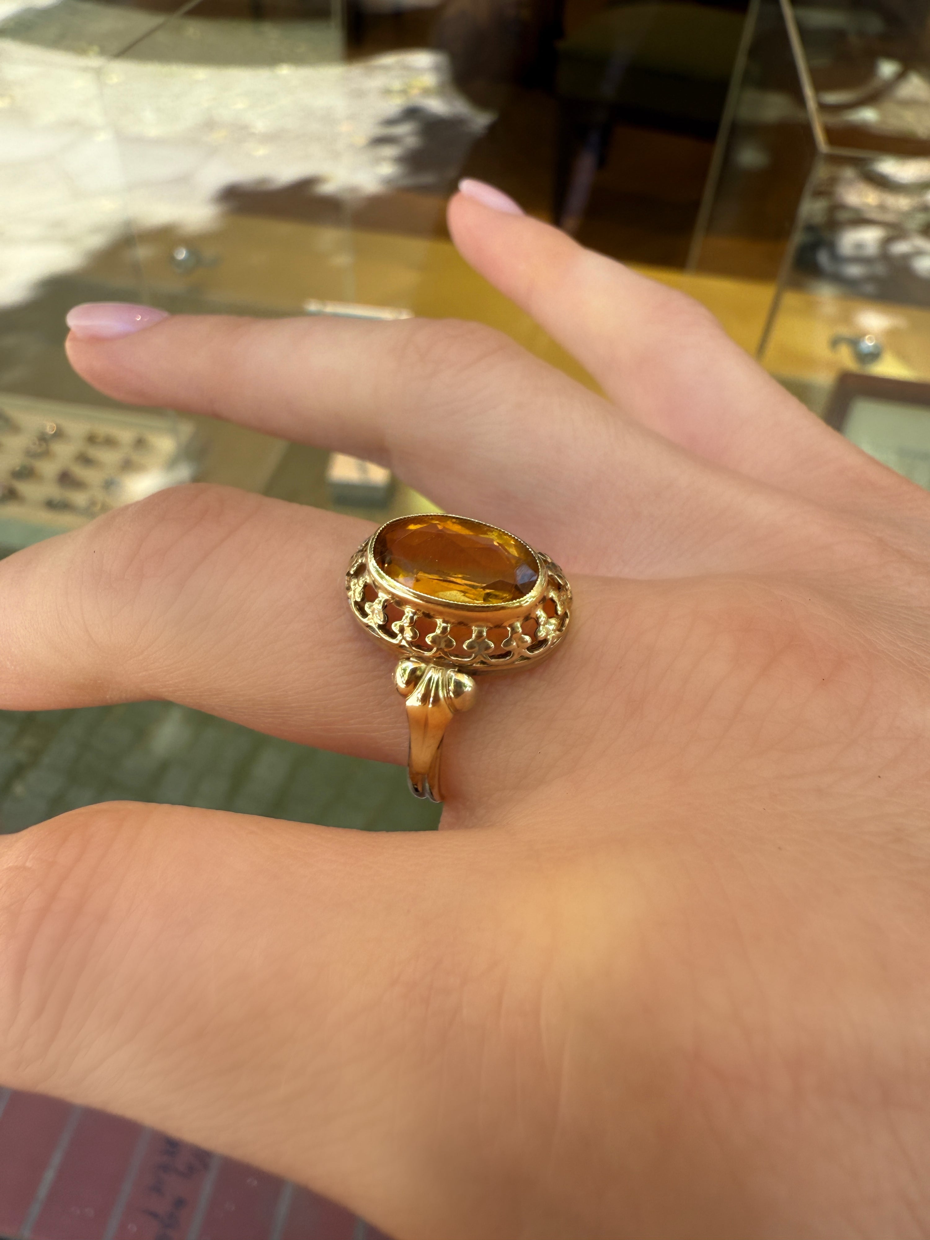 #1020 8k Ring mit Citrin - RG 62