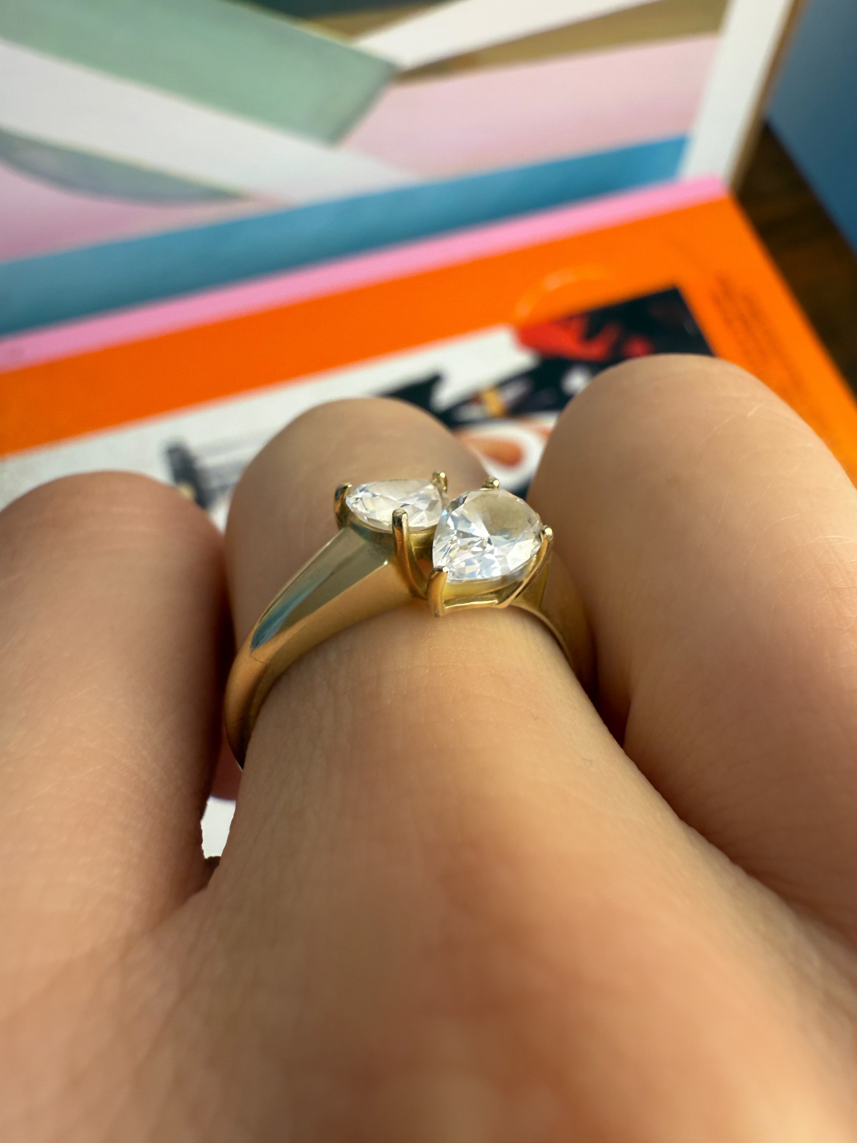 #93 14k Ring mit 2 weißen Steinen - RG 57