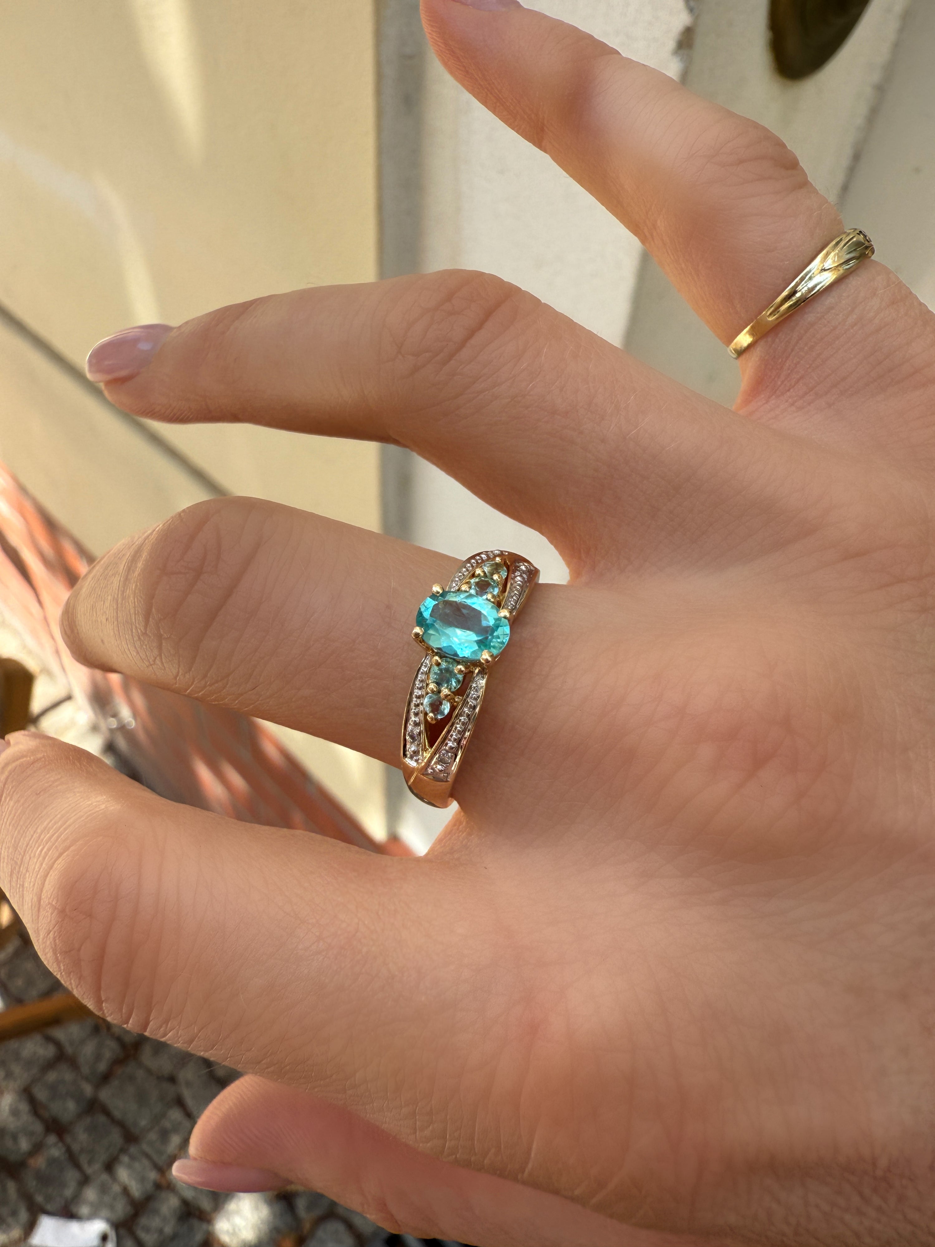 #1218 14k Ring mit Blautopas & Diamanten - RG 60