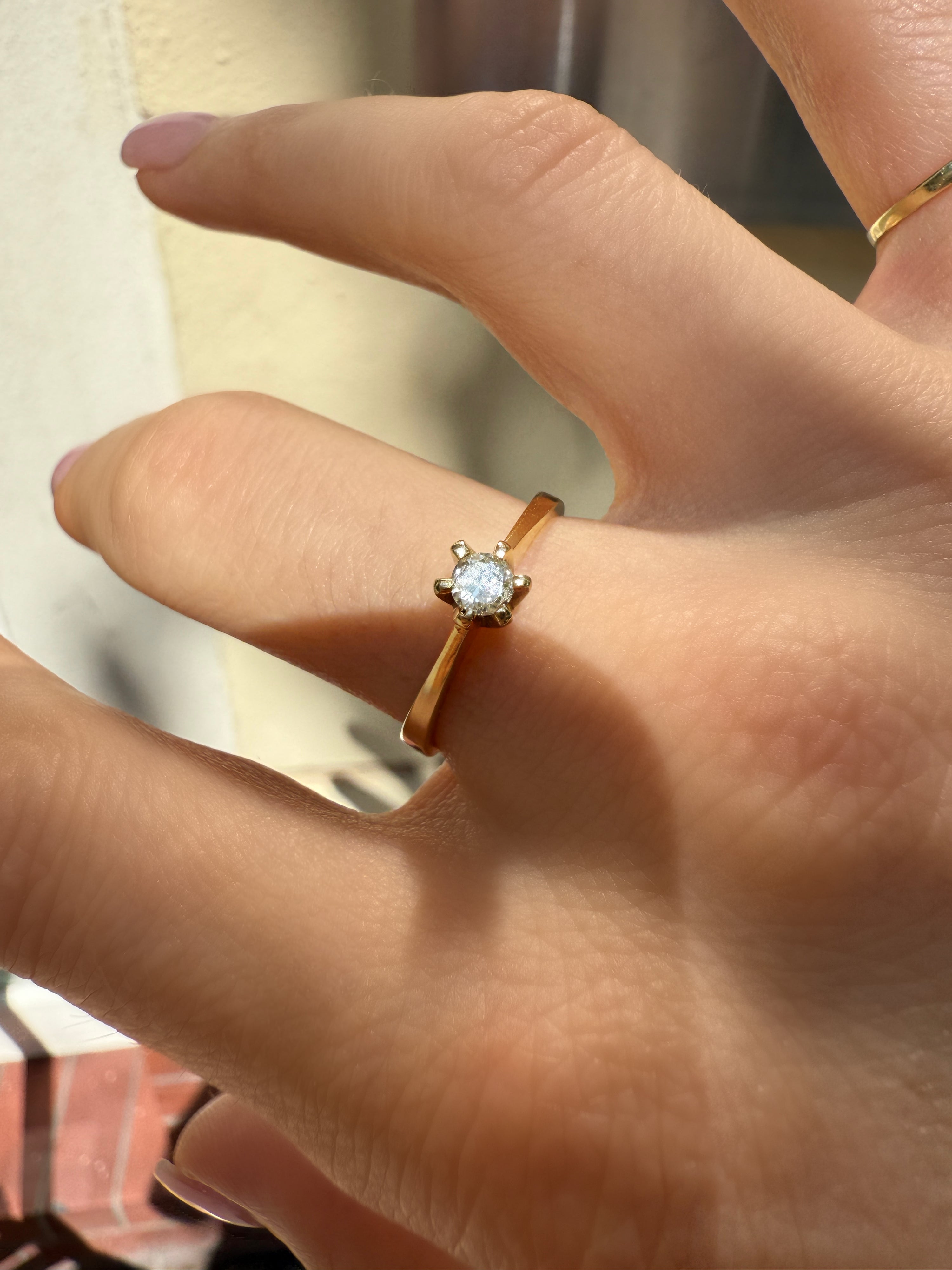 #1204 Massiver 14k Ring mit Diamant - RG 57