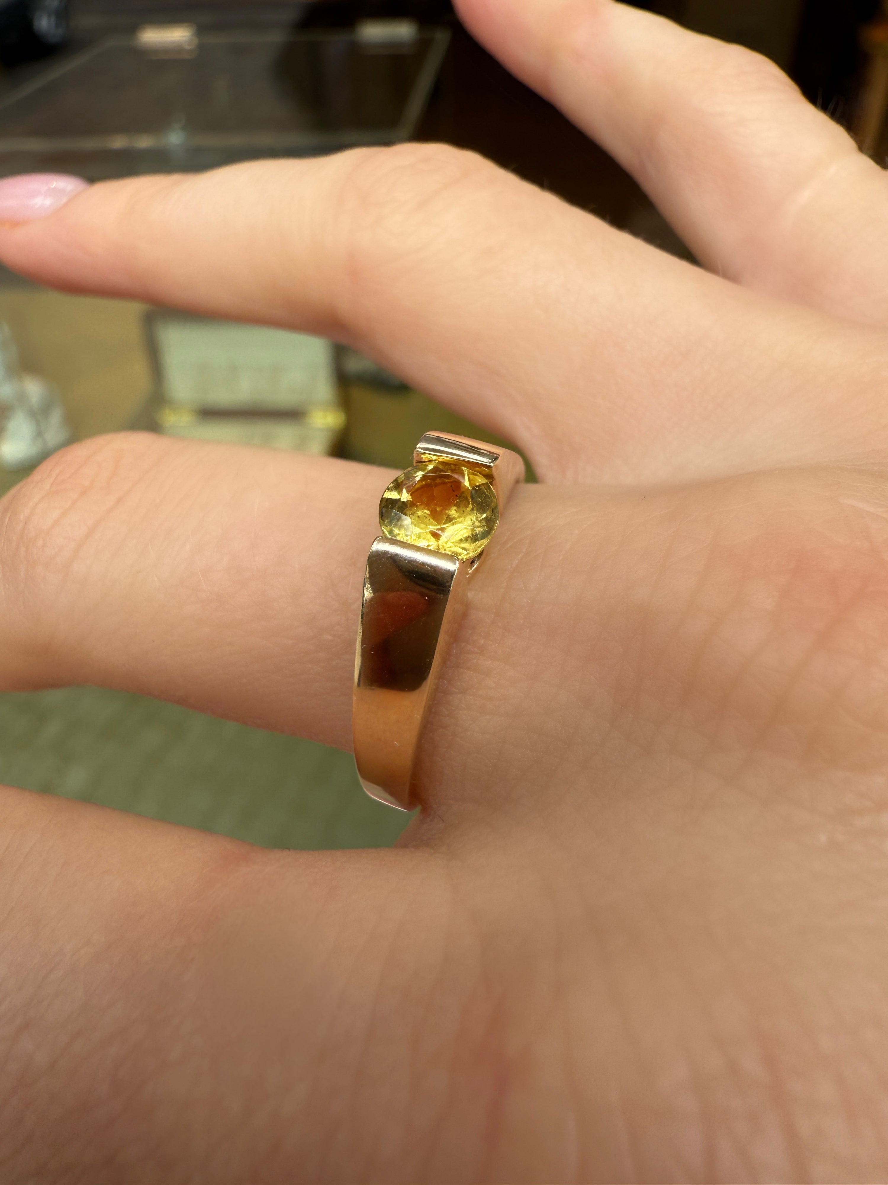 #1214 9k Ring mit Citrin - RG 63