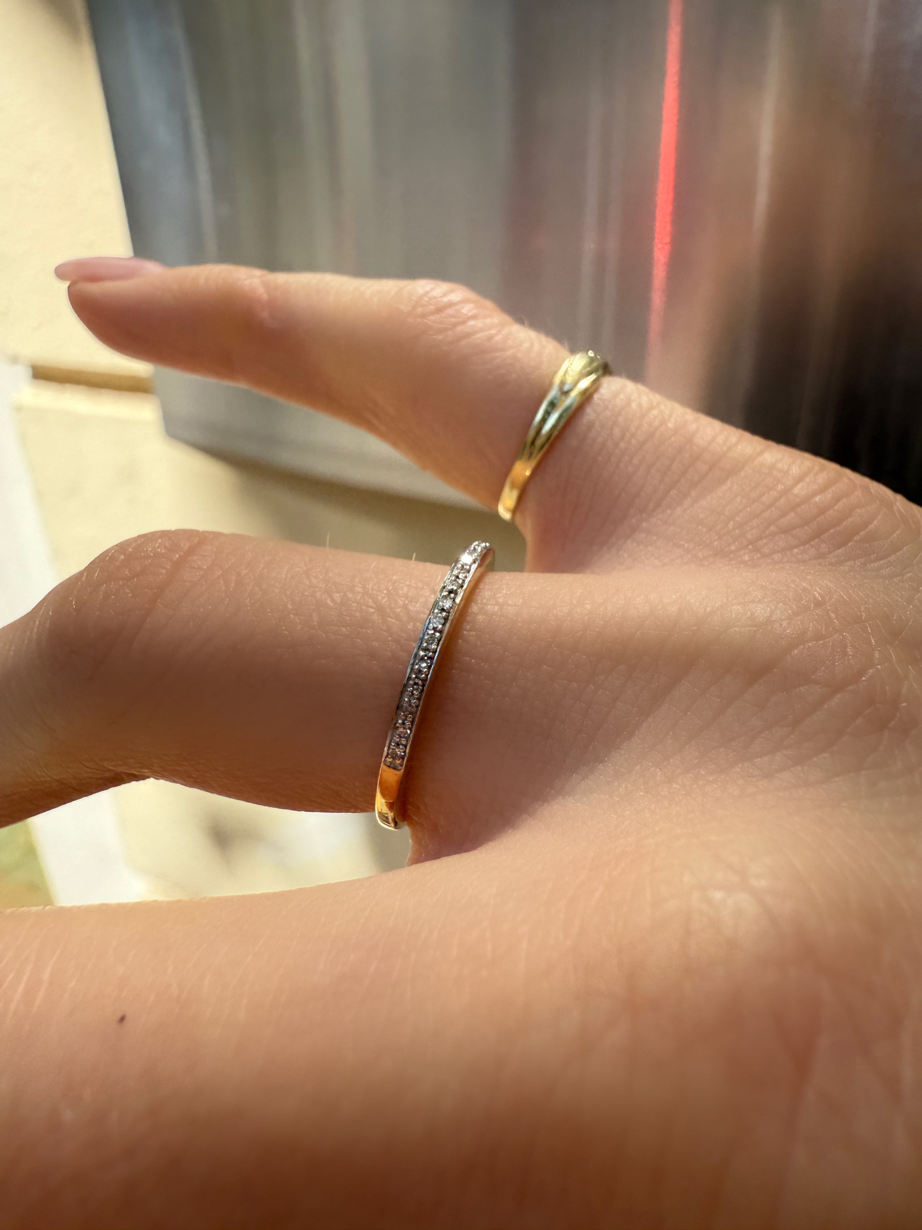 #1216 9k Ring mit Diamanten - RG 54
