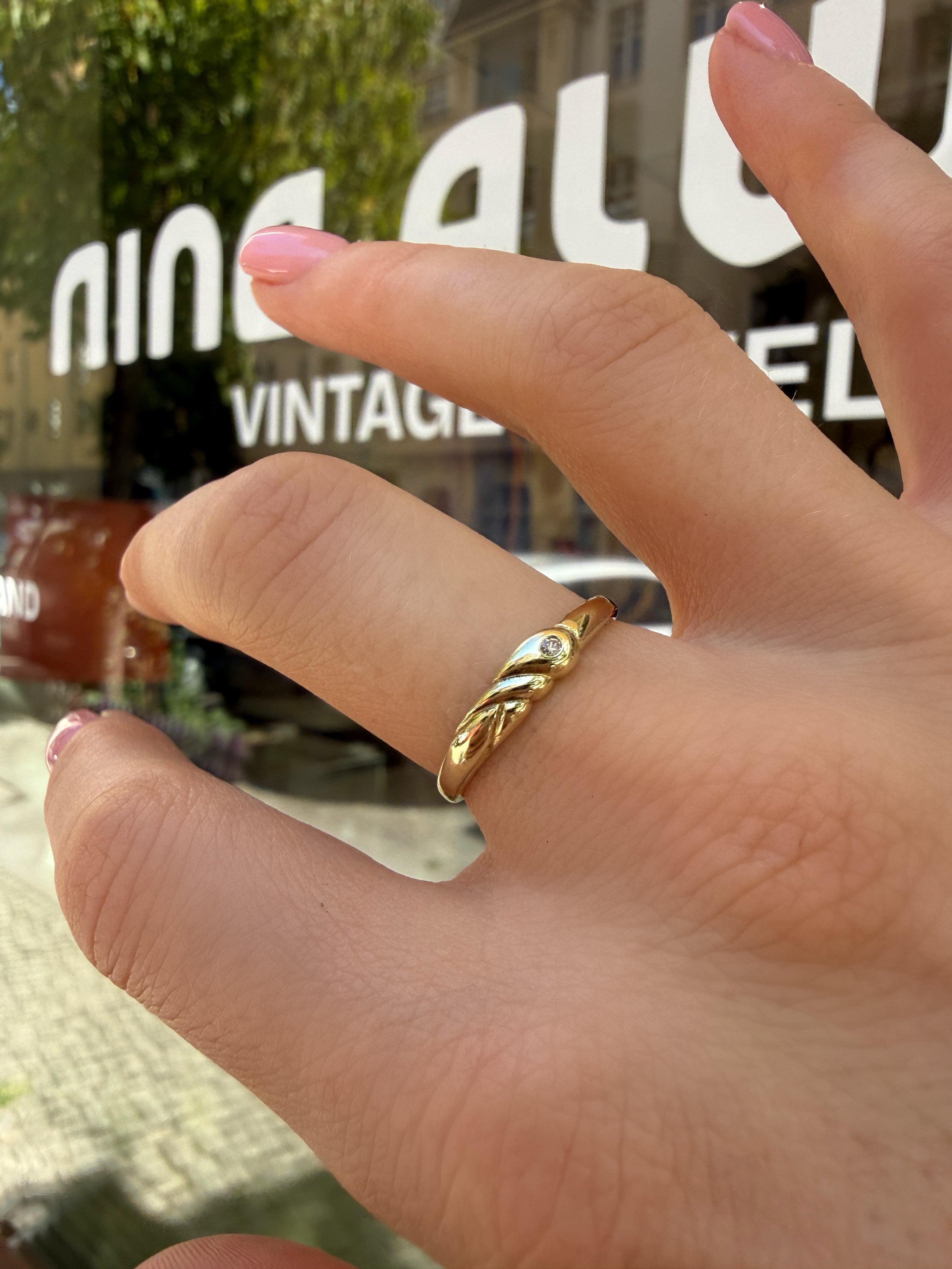 #1282 8k Ring mit Diamant - RG 57