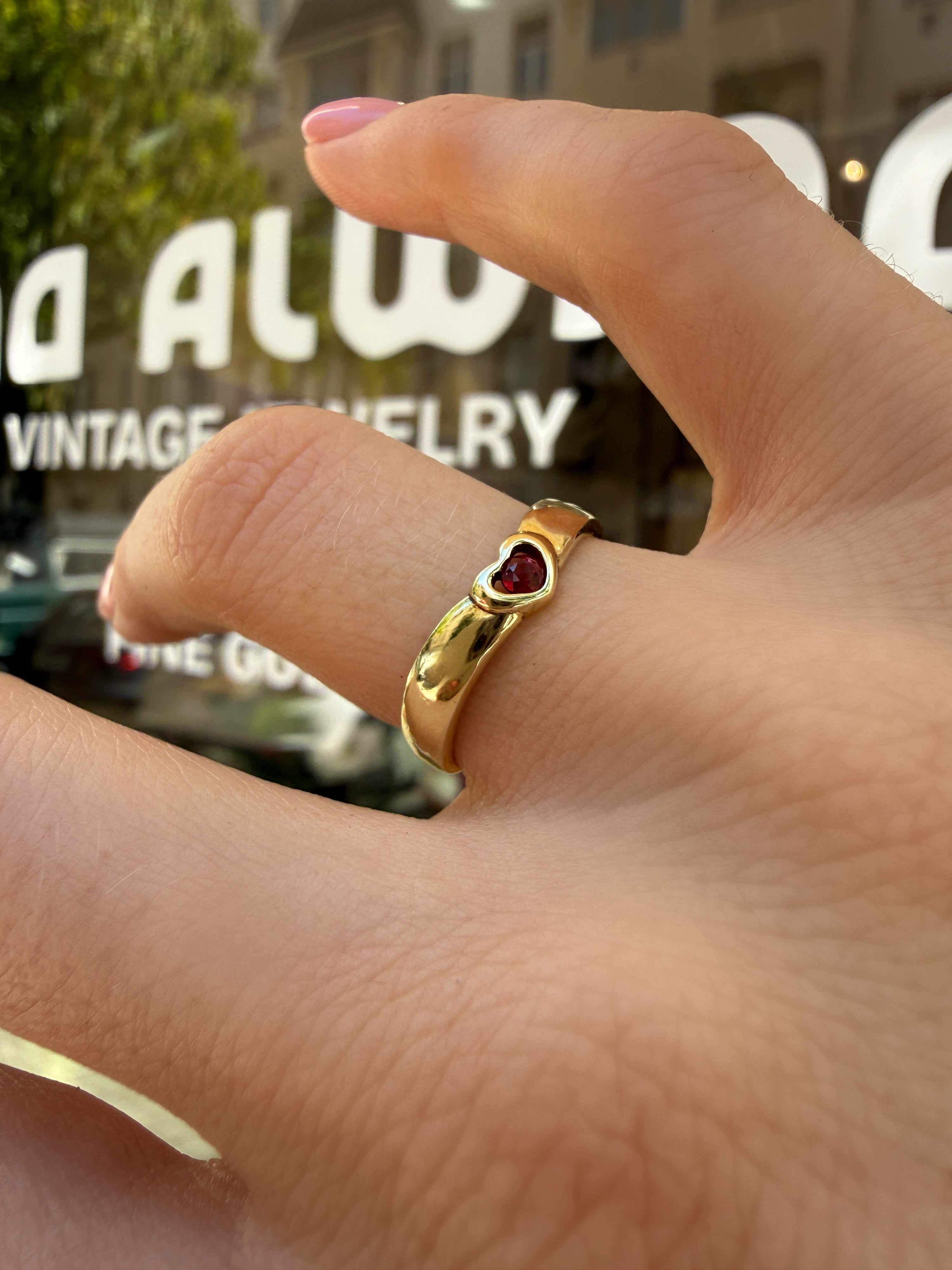 #1277 14k Ring mit Rubin Herz - RG 53