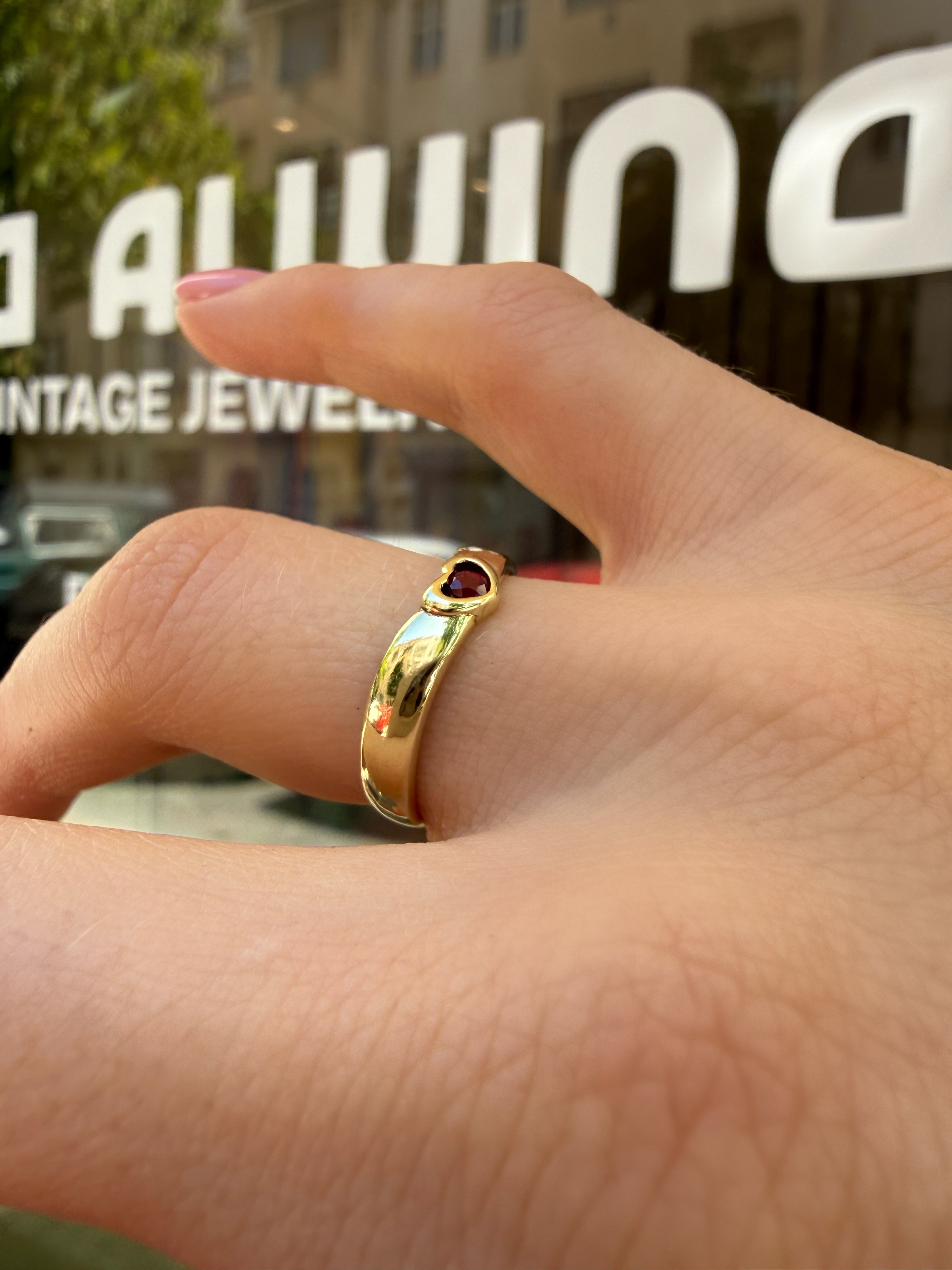 #1277 14k Ring mit Rubin Herz - RG 53