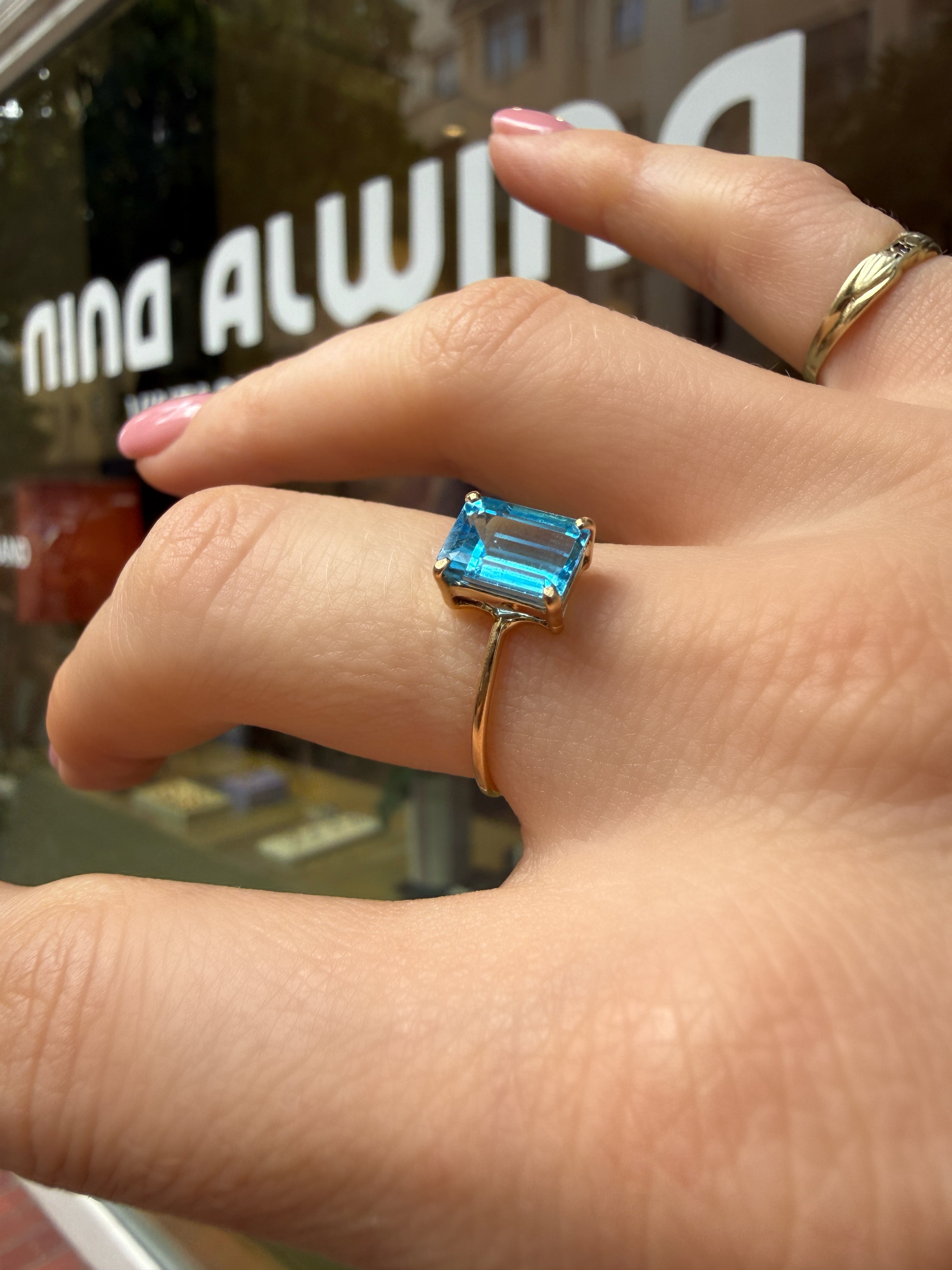 #1298 14k Ring mit Blautopas - RG 54