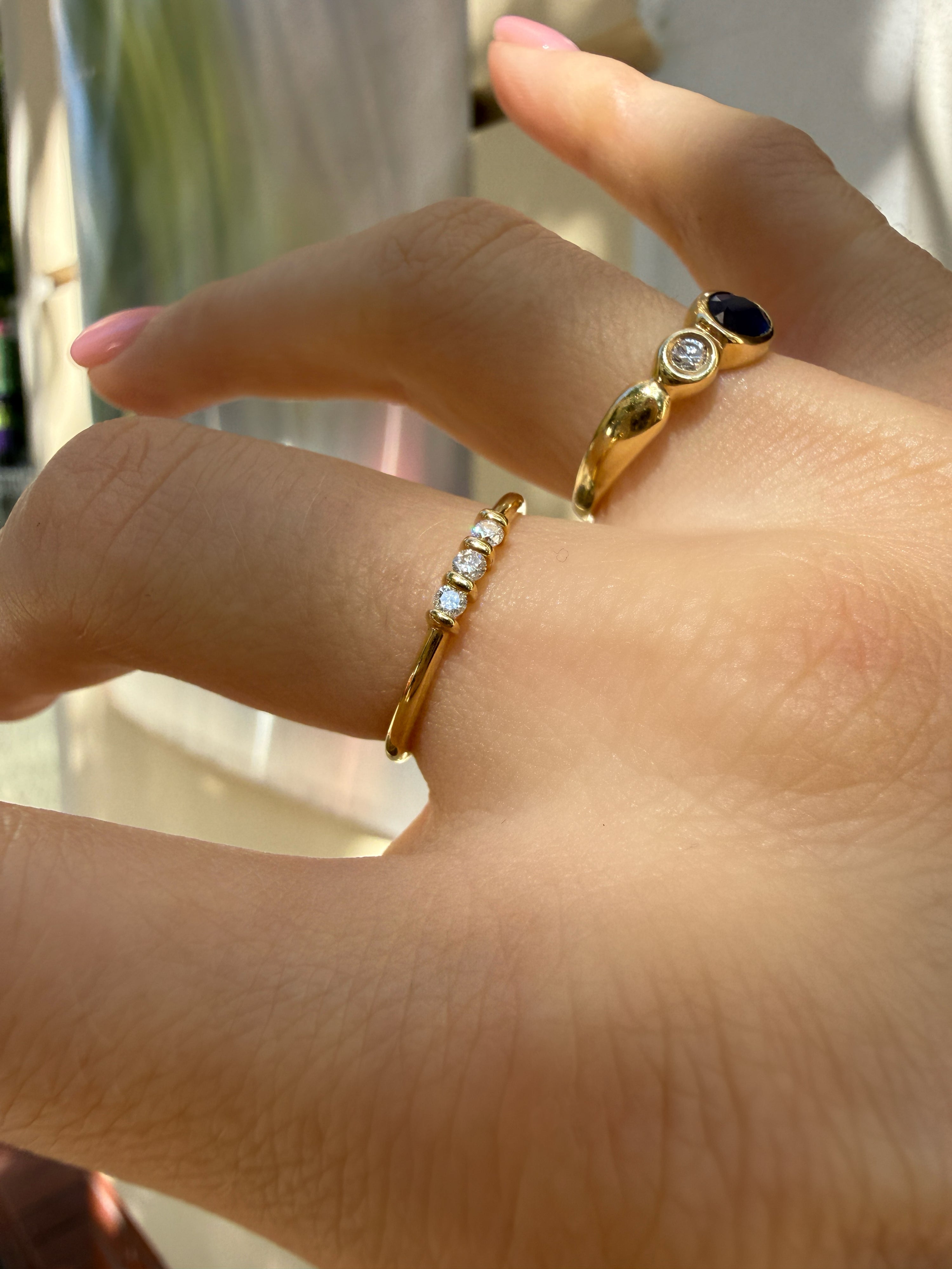 #1312 18k Ring mit 3 Diamanten - RG 55