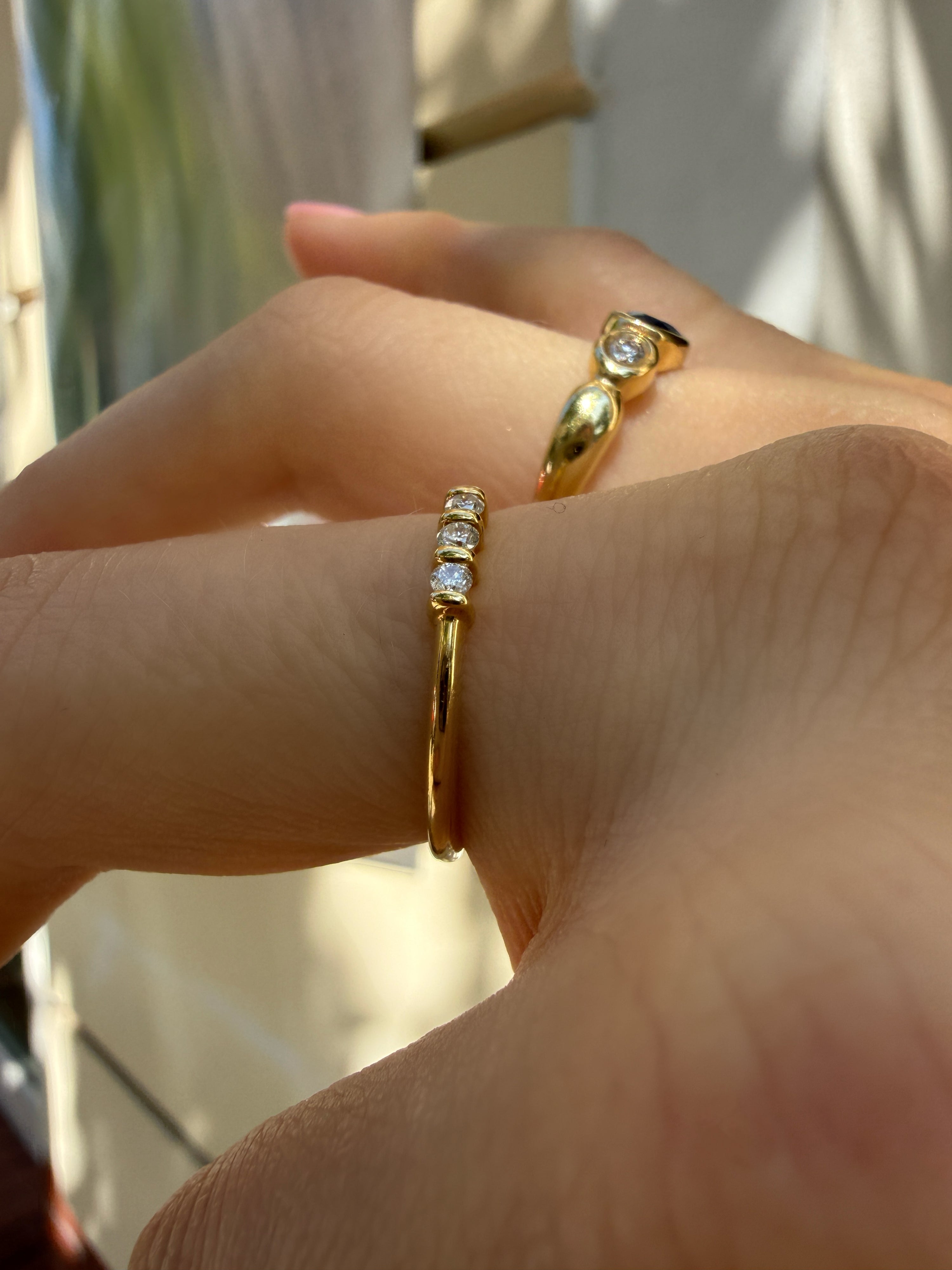 #1312 18k Ring mit 3 Diamanten - RG 55