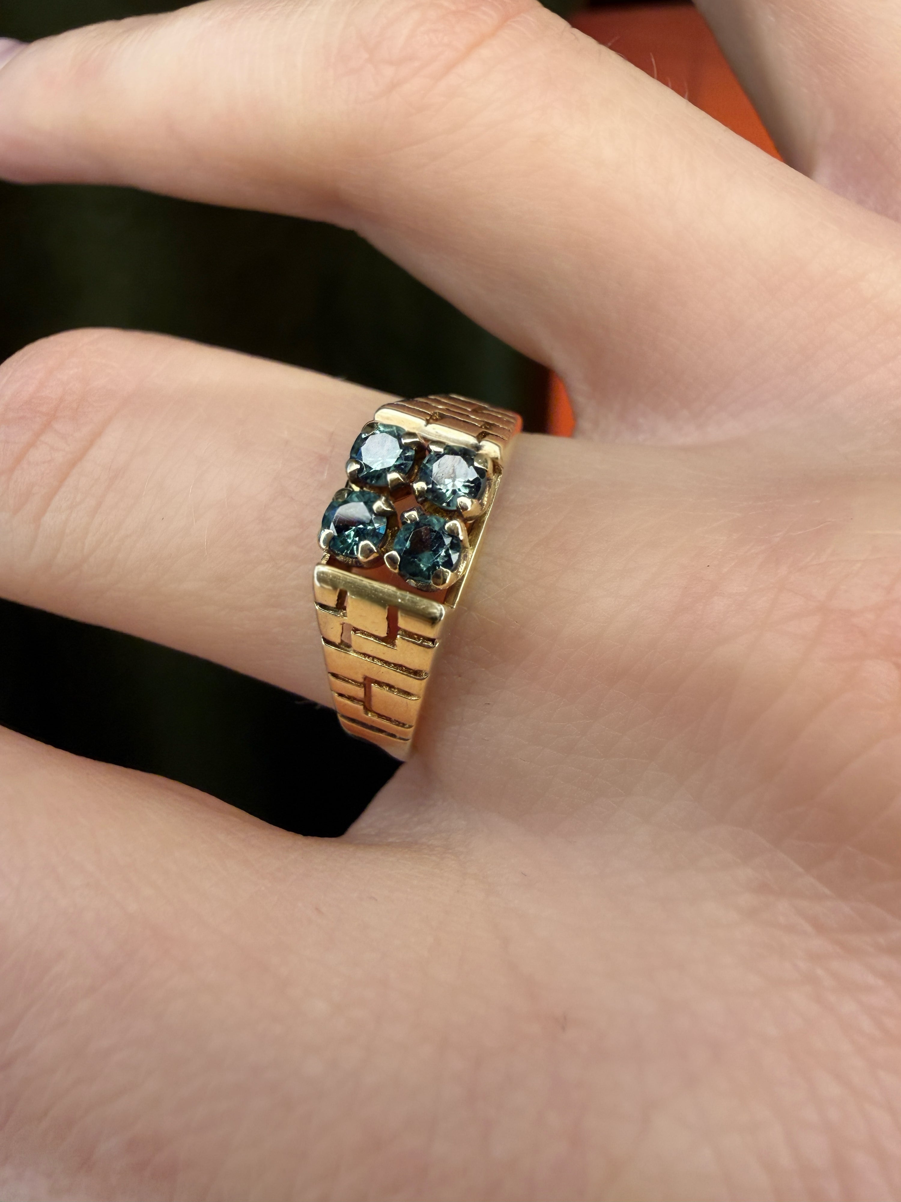 #1469 8k Ring with Peridot - Ring Size 57