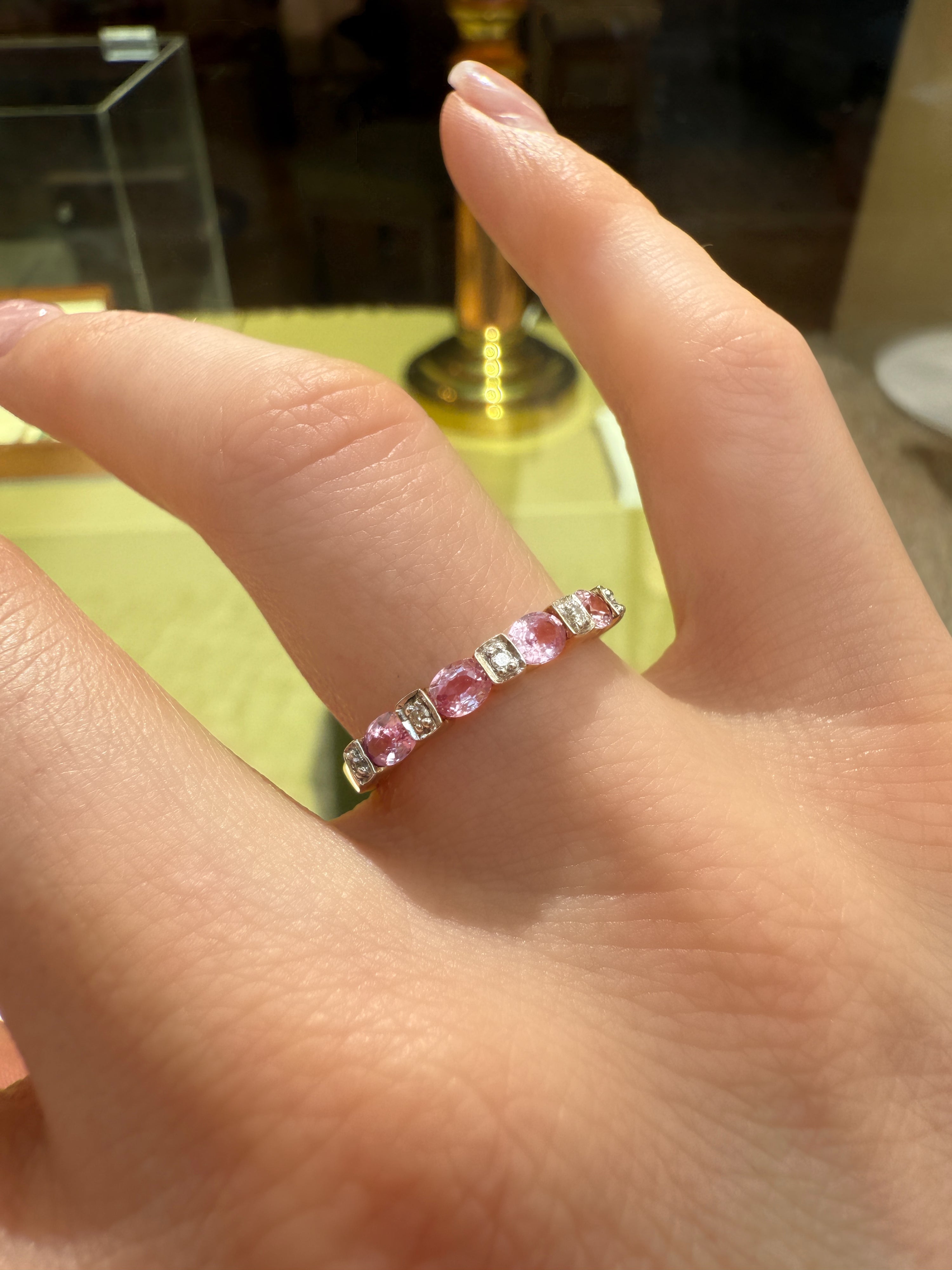 #921 9k Ring mit 4 Spinellen & 5 Diamanten - RG 55