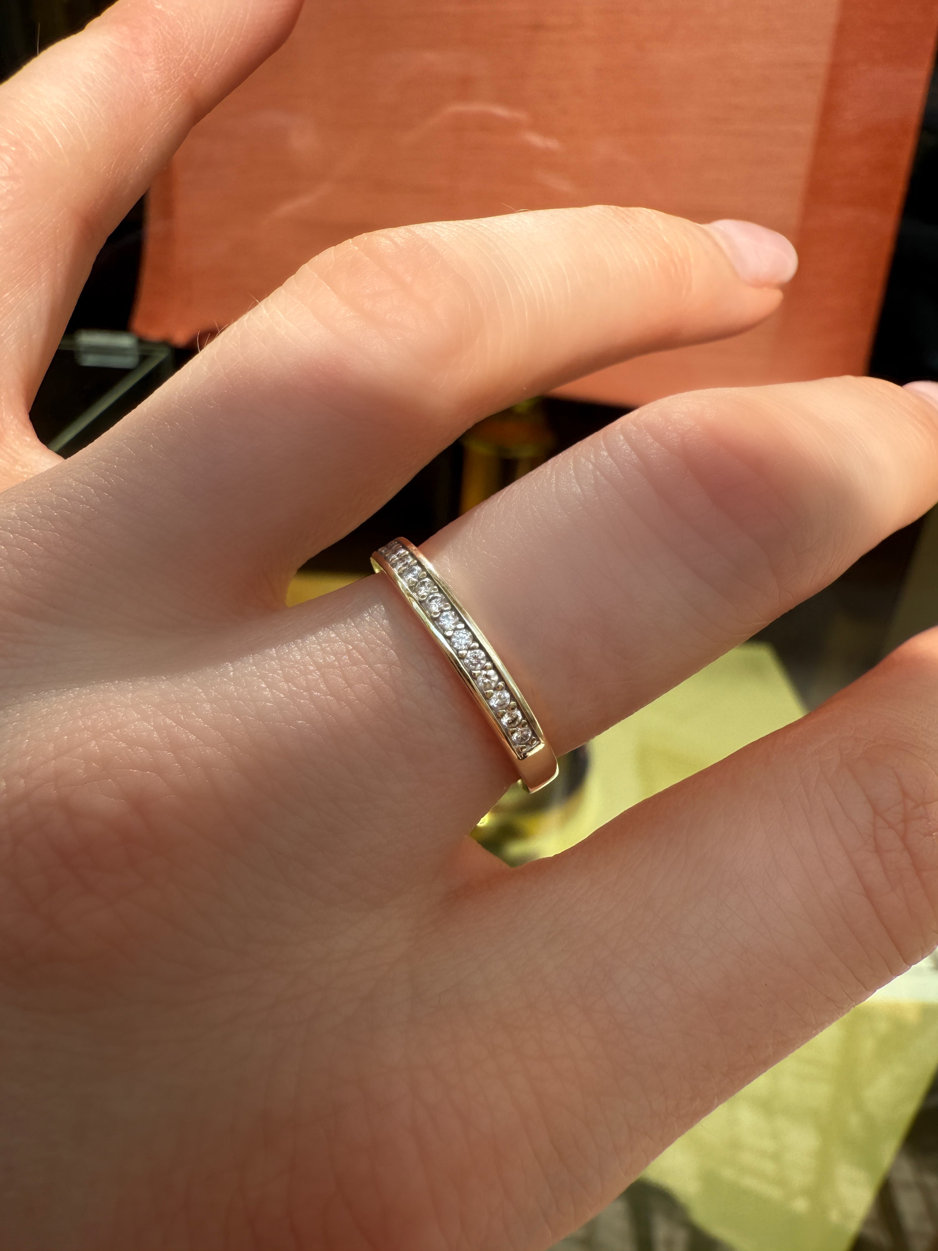 #920 Massiver 14k Weißgold Ring mit 20 Diamanten - RG 54