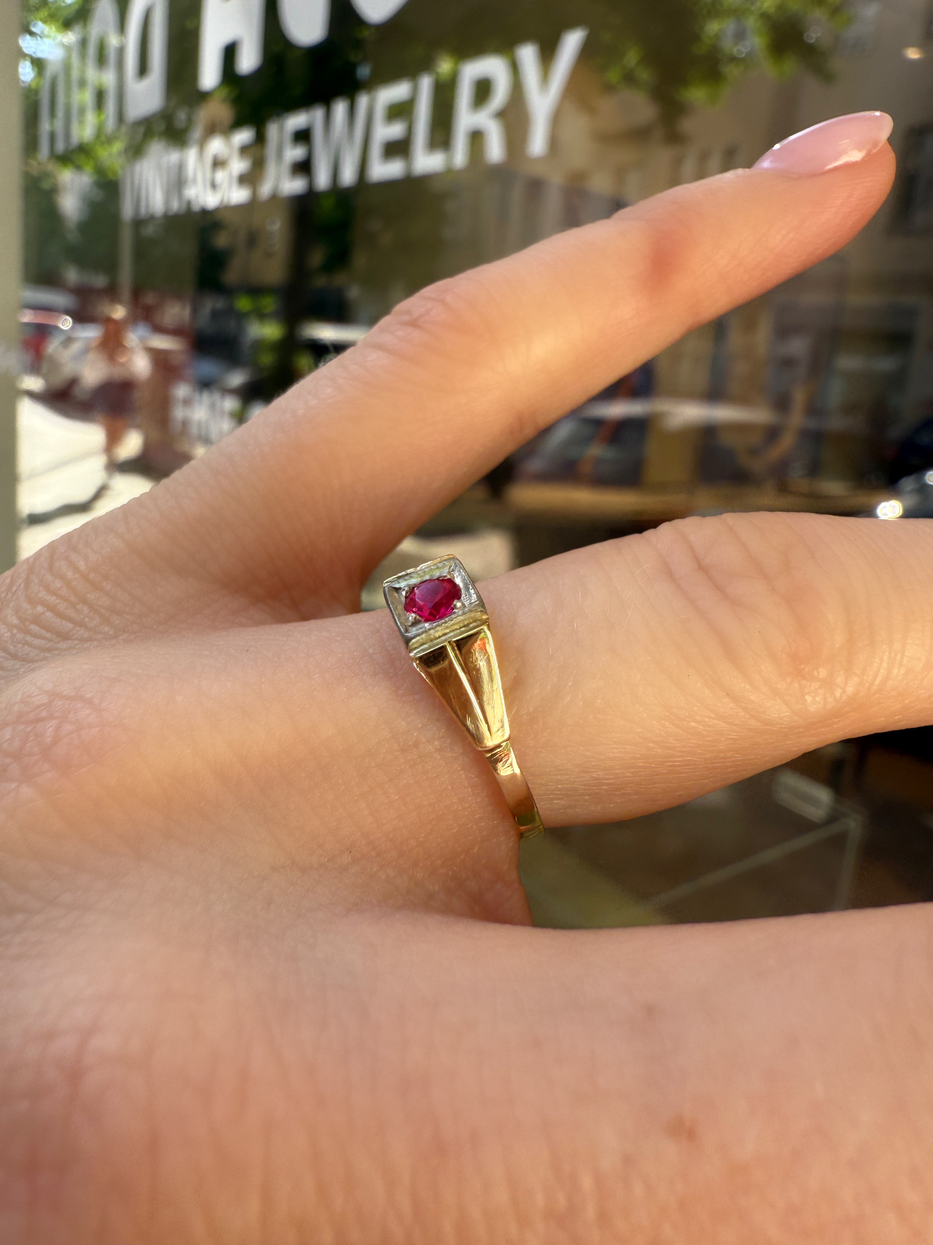 #1042 14k Ring mit Rubin - RG 50