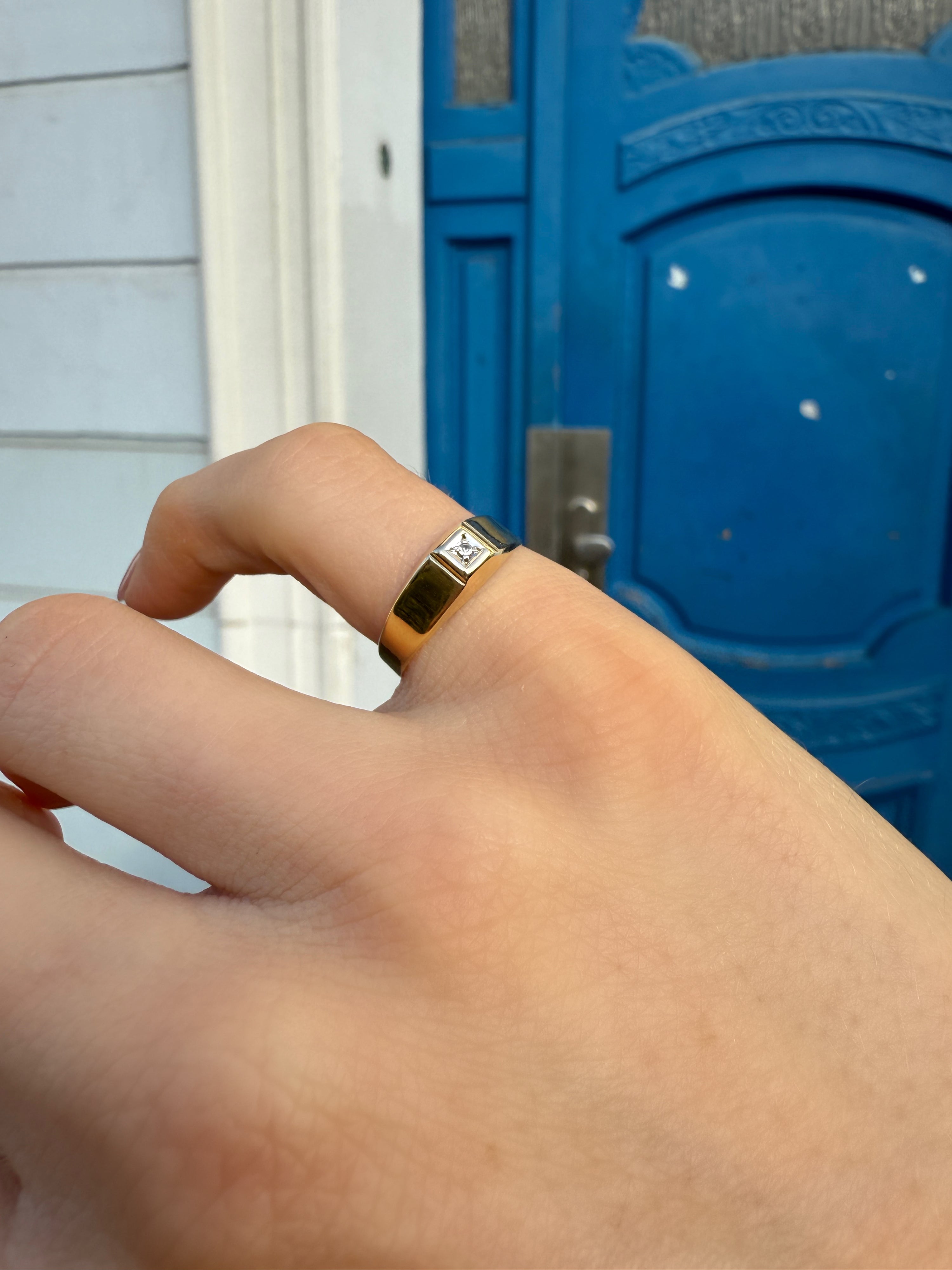 #249 8k Ring mit Diamant - RG 52