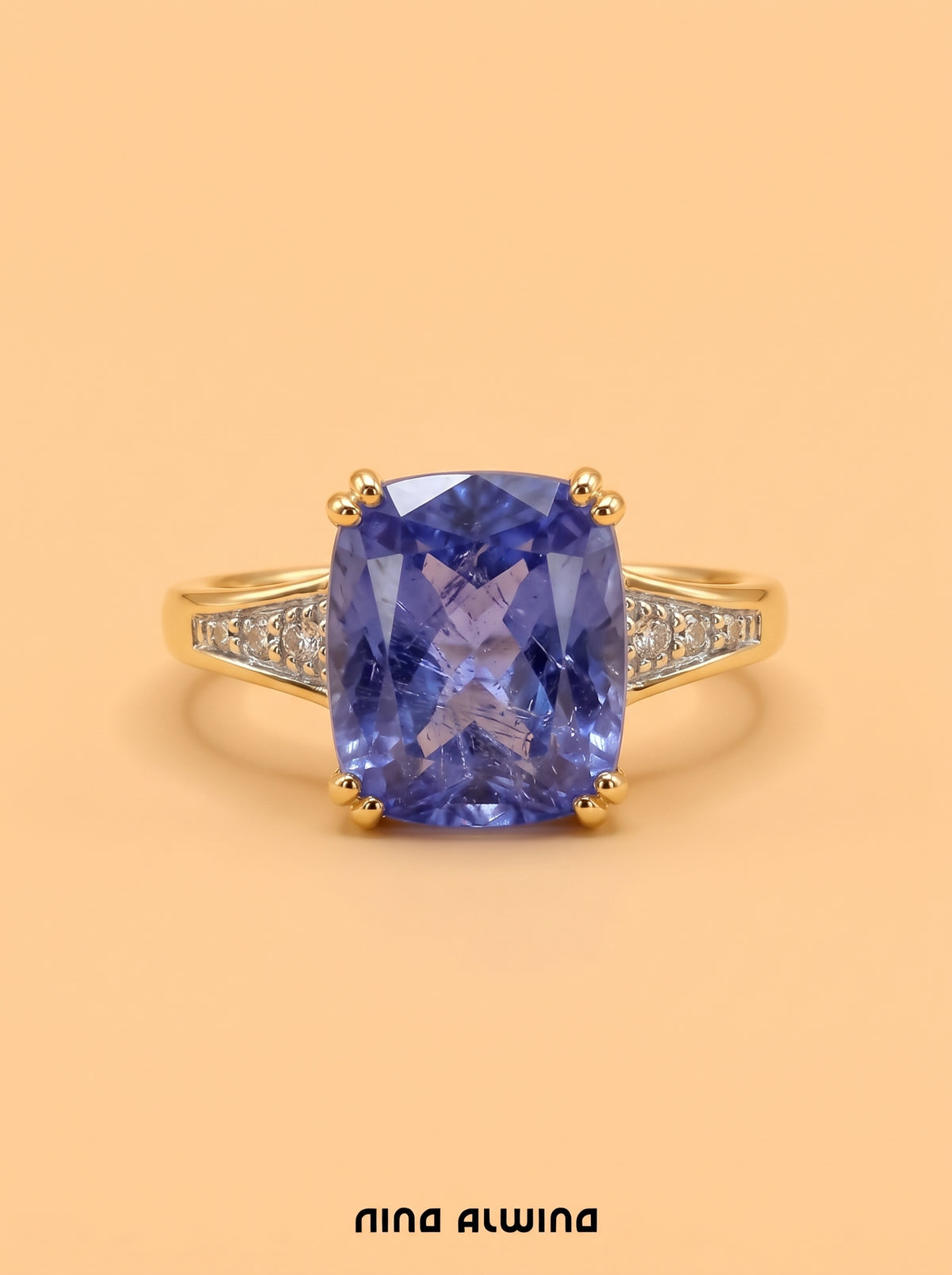 #1426 14k Ring mit Tansanit & 2 Diamanten - RG 59