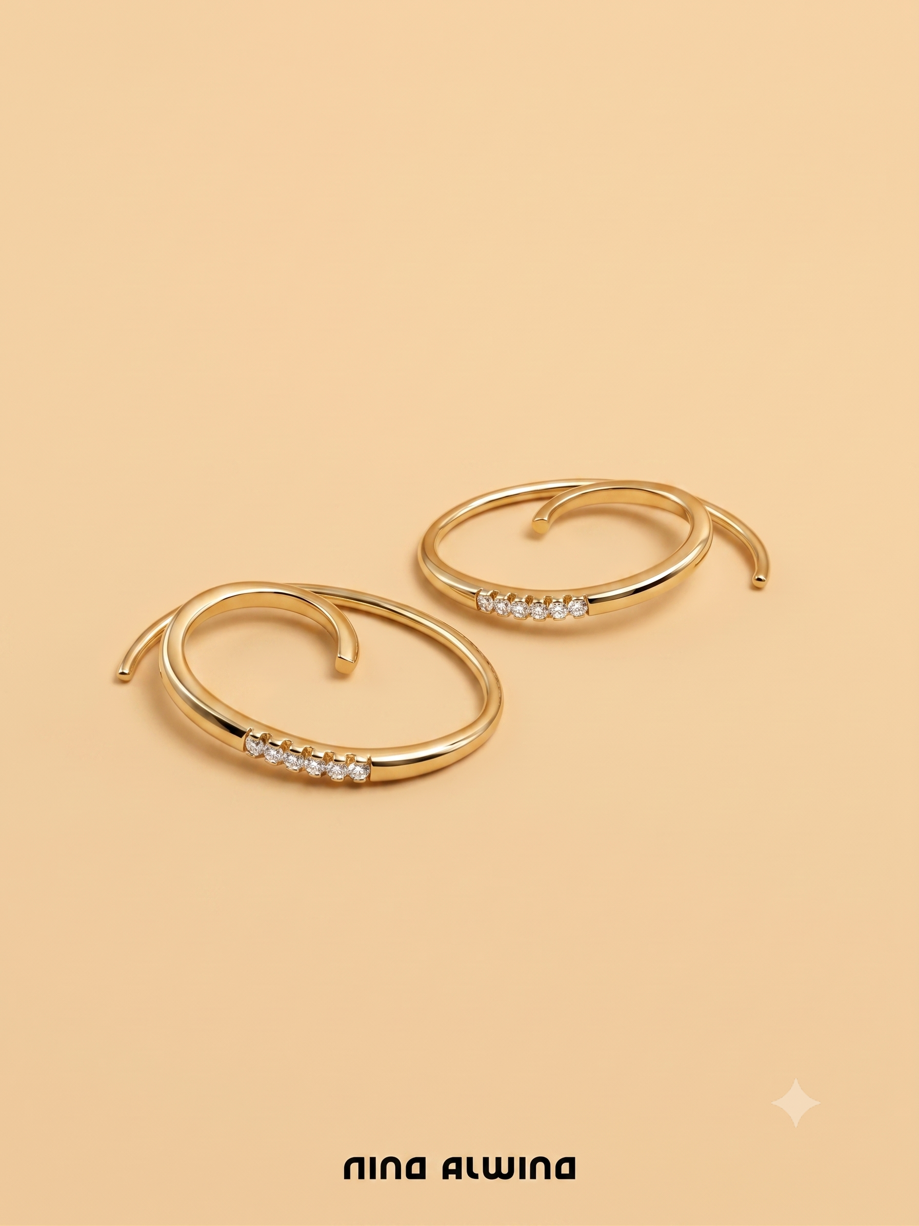 #1090 8k Ohrringe mit 10 Diamanten - 2cm