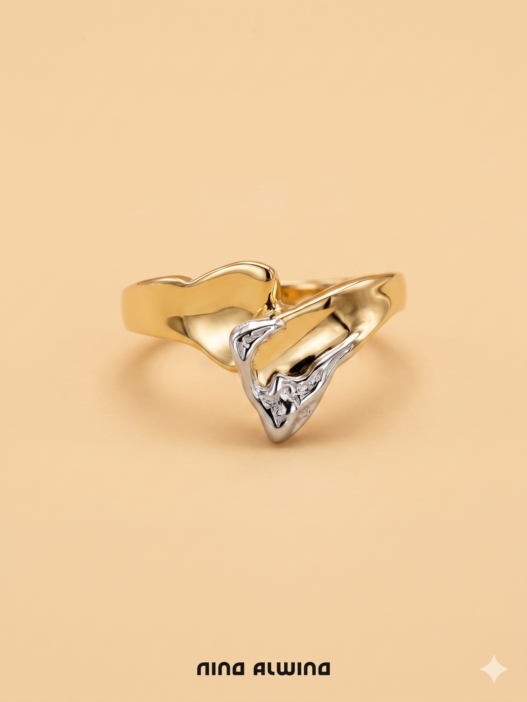 #971 Massiver 8k Ring mit Diamant - RG 56.5