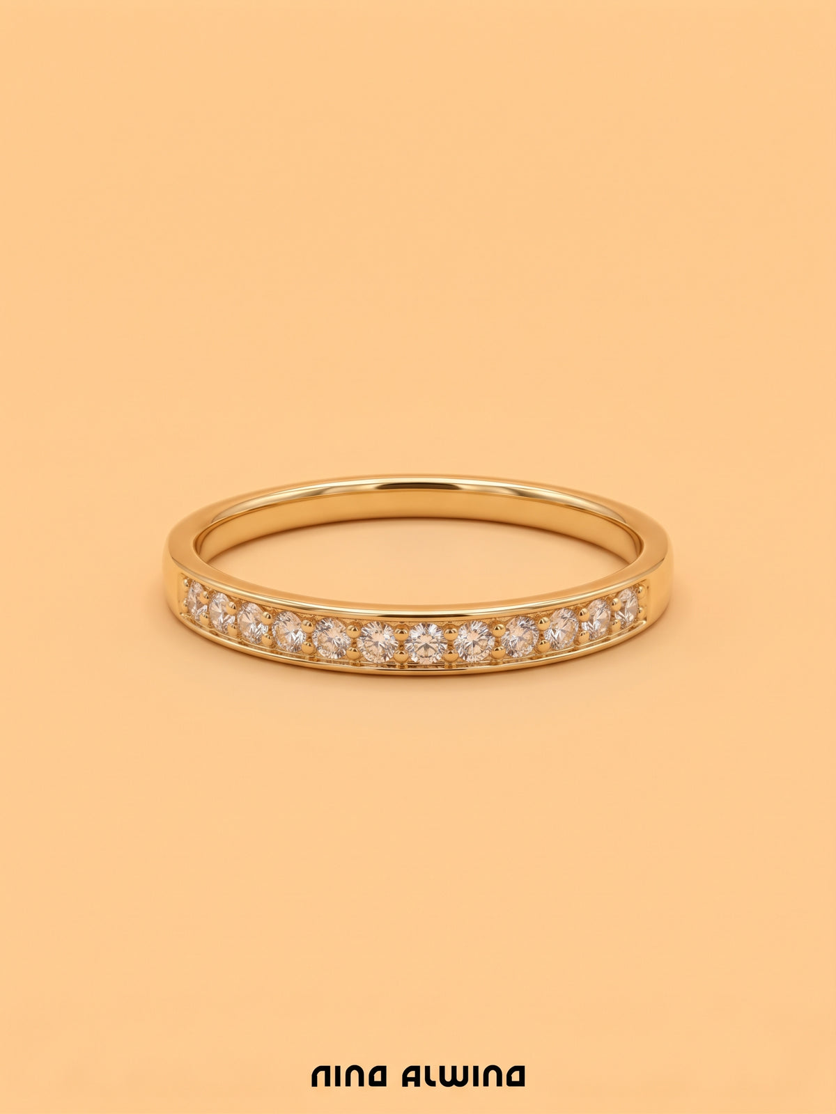 #1418 Massiver 18k Ring mit 12 Diamanten - RG 61