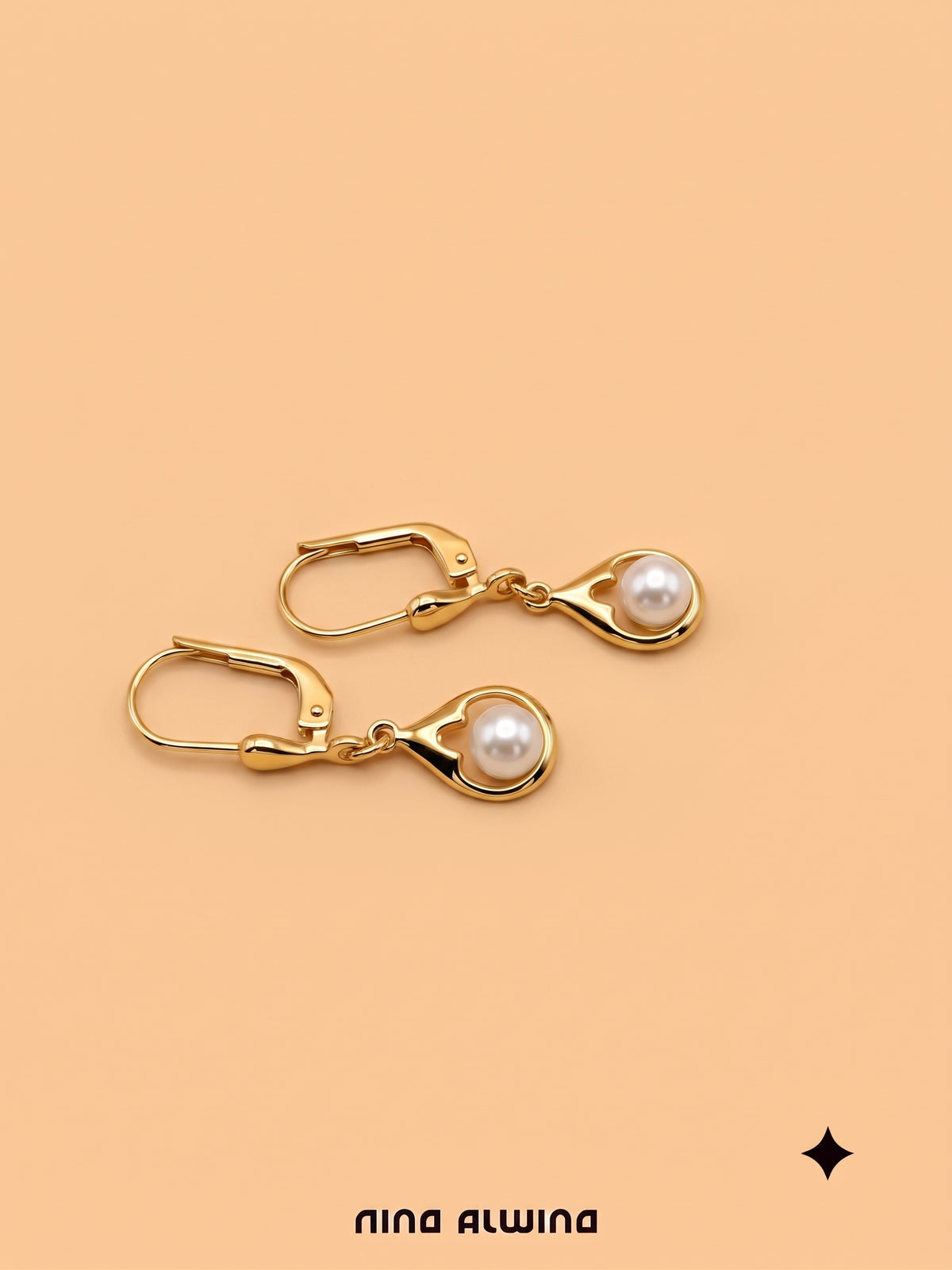 #1327 8k Ohrringe mit Perle - 2.9cm