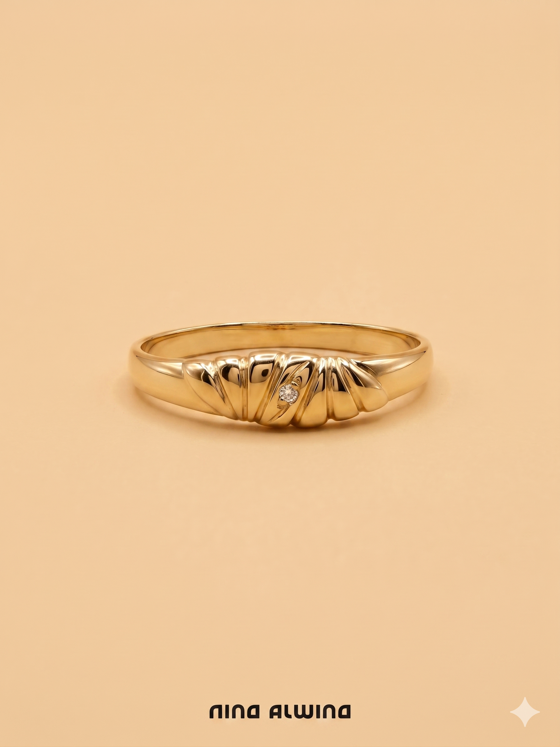 #965 8k Ring mit Diamant - RG 54
