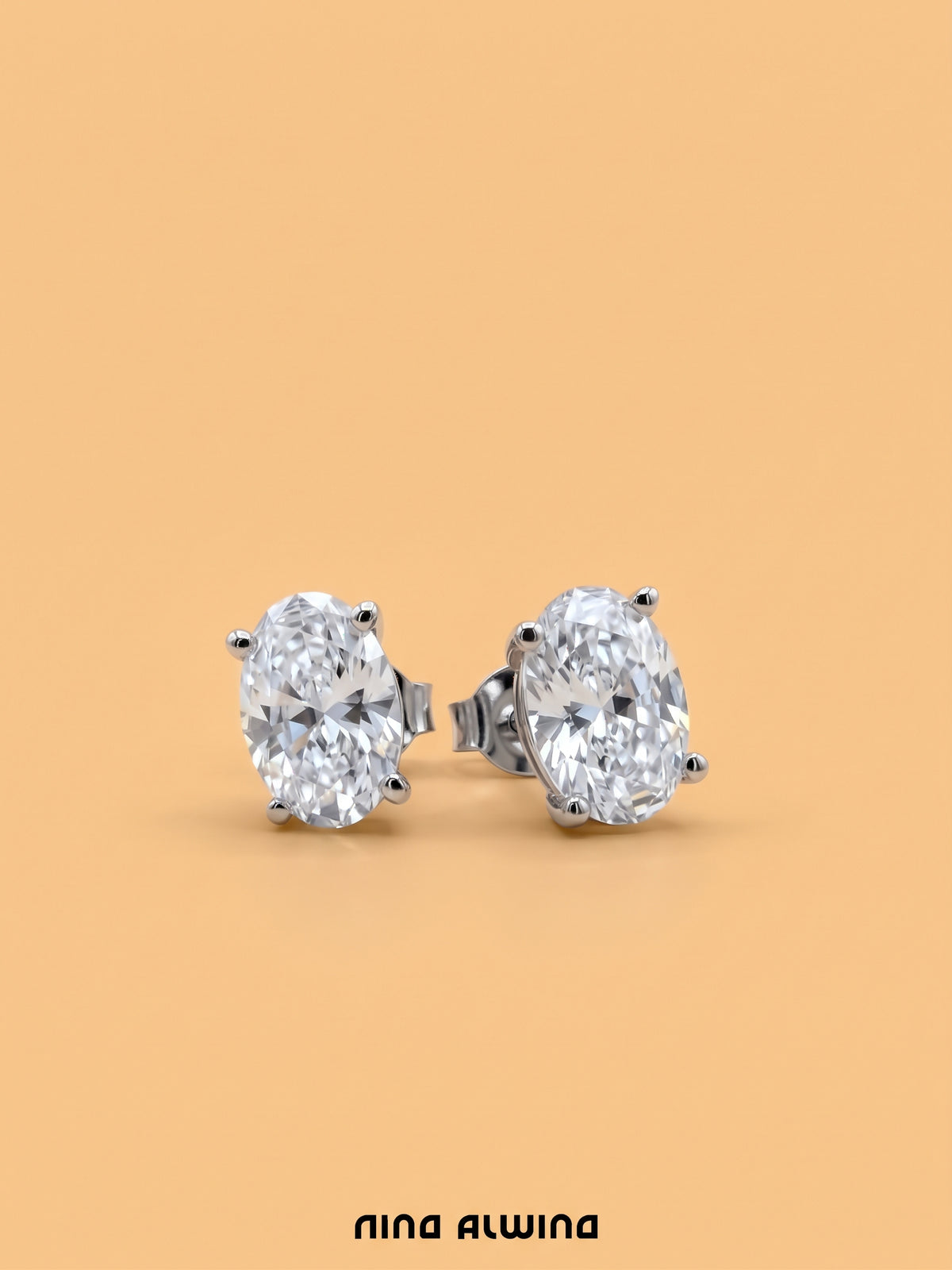 #1422 14k Ohrringe Diamant - 1.07ct.