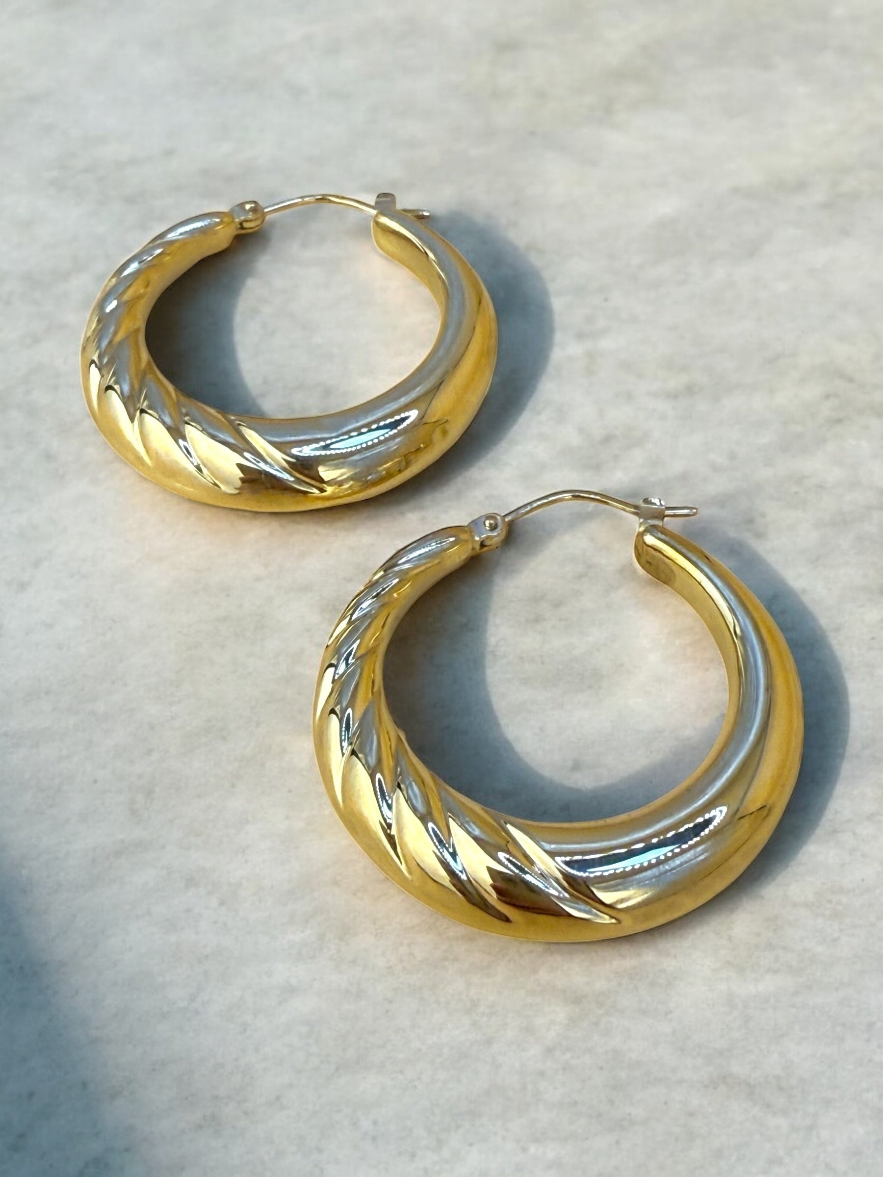 #51 Creolen 8k Gelbgold 2,8cm